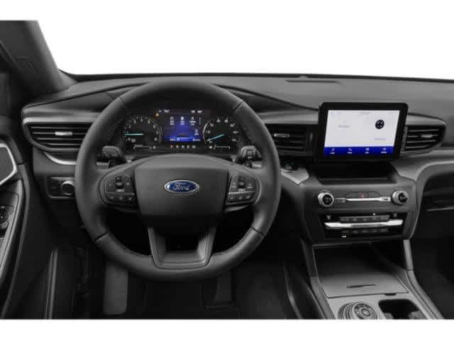 Thumbnail: 2022 Ford Explorer - 10