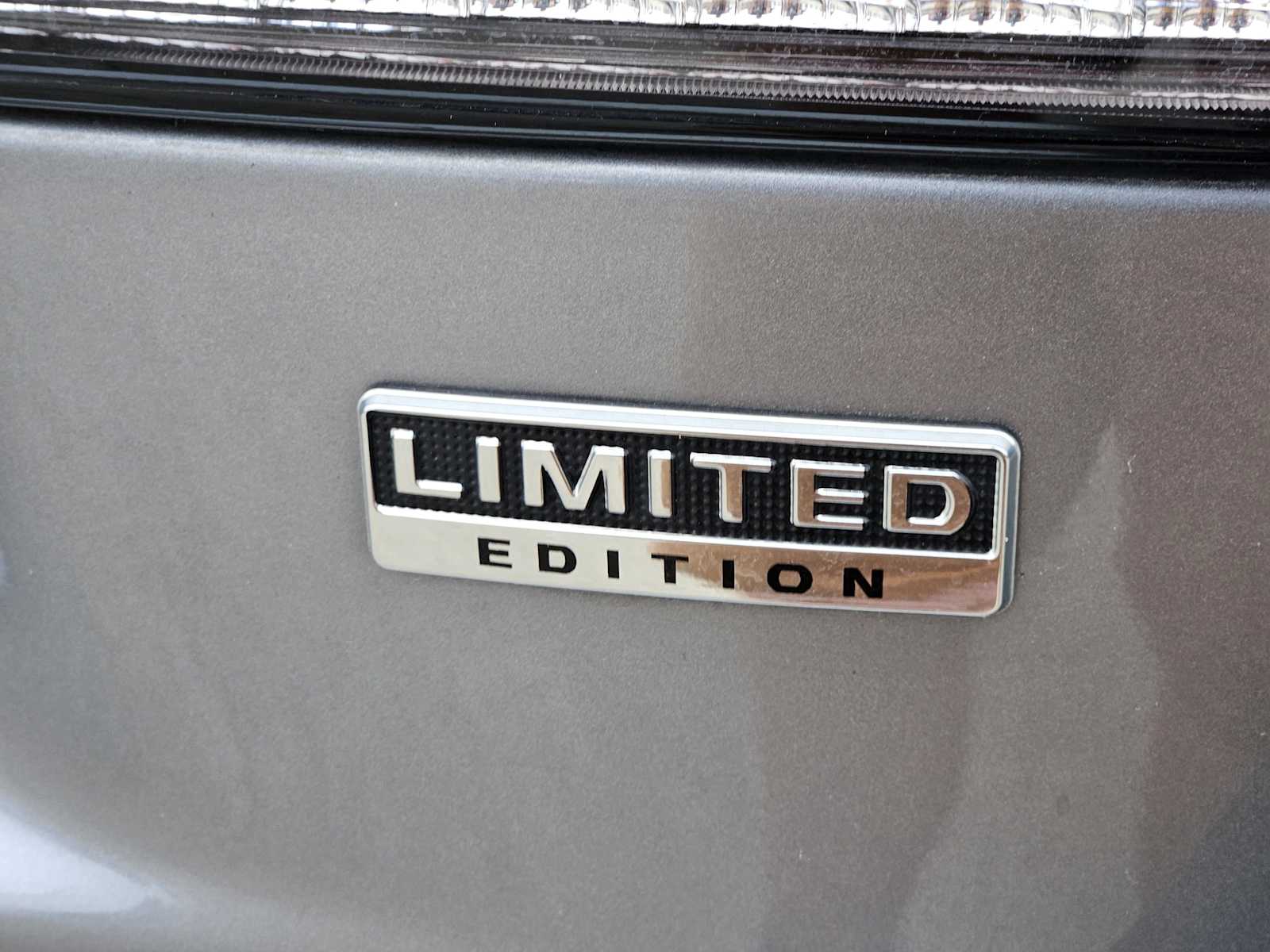 Thumbnail: 2023 Mitsubishi Outlander Sport - 11