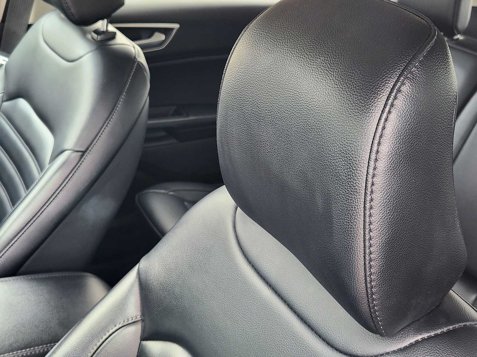 Thumbnail: 2024 Ford Edge - 15