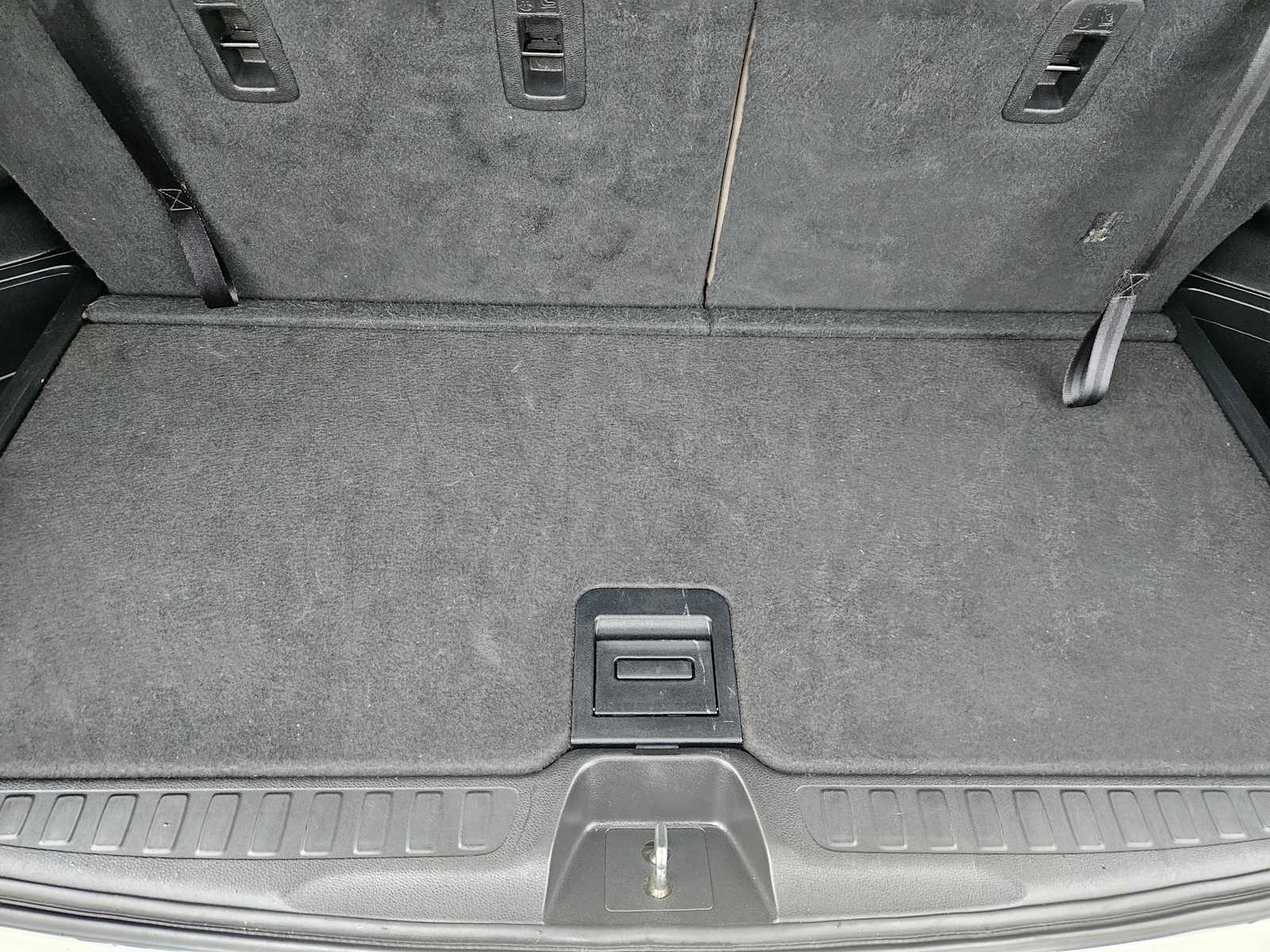 Thumbnail: 2017 Honda Pilot - 33