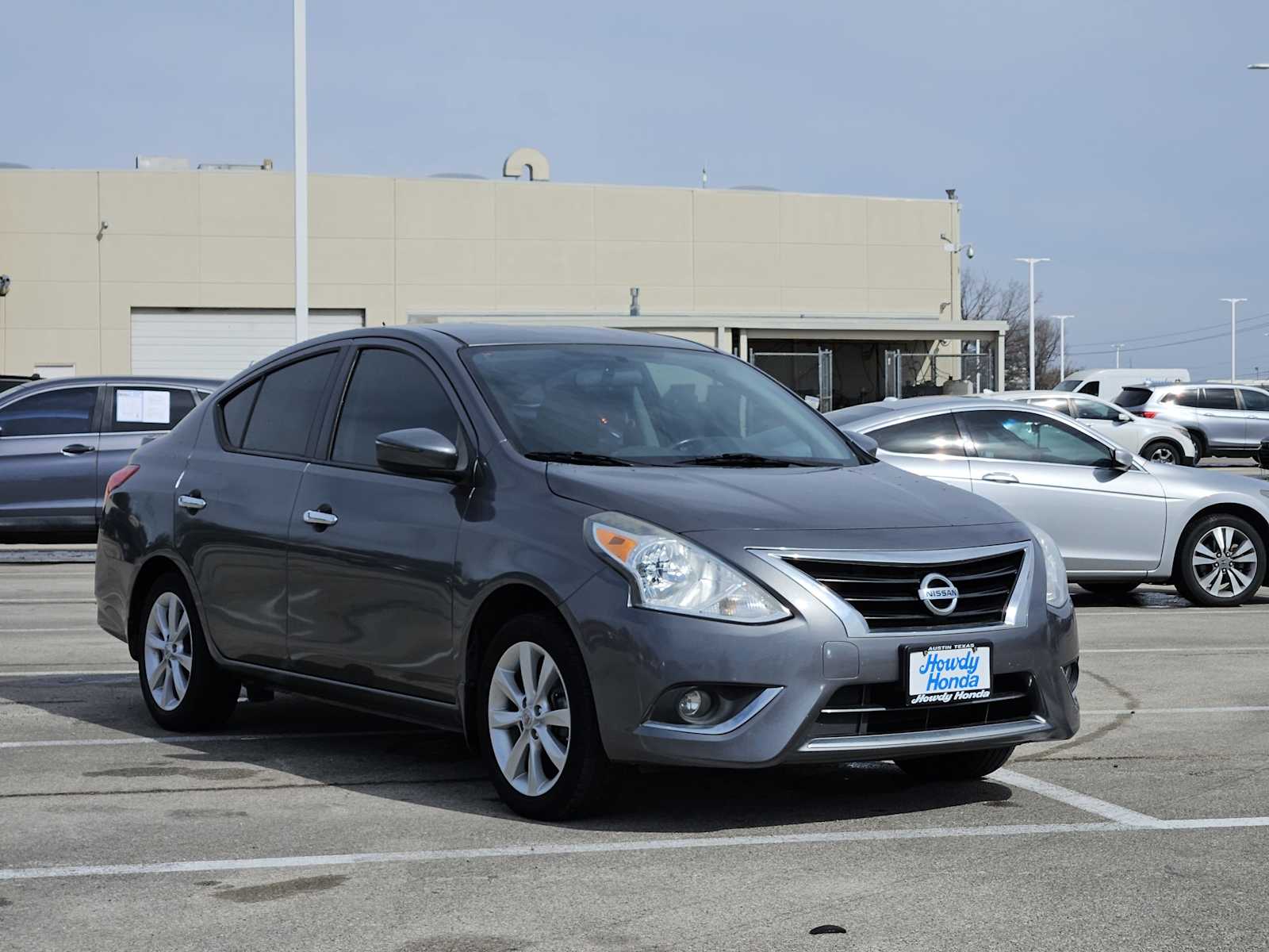 Thumbnail: 2016 Nissan Versa - 3