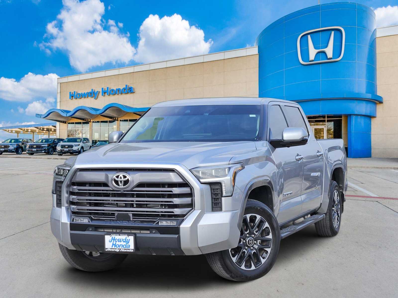 Thumbnail: 2024 Toyota Tundra - 1
