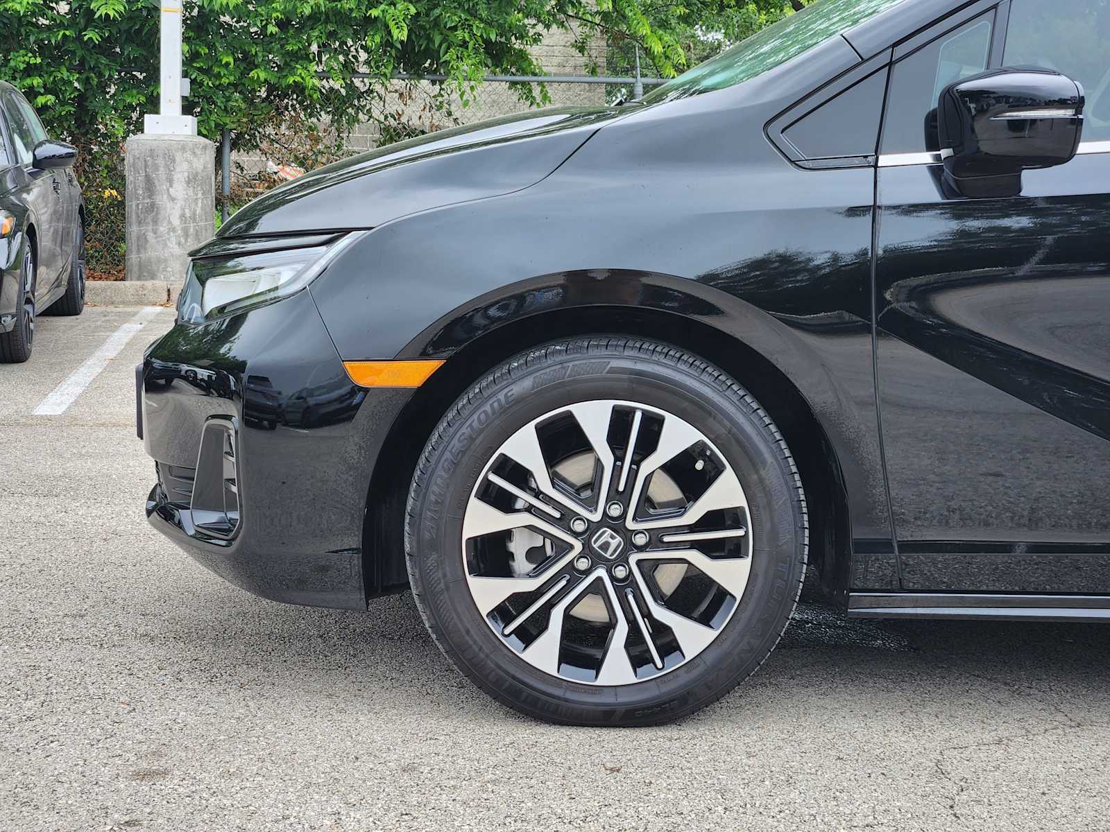 Thumbnail: 2025 Honda Odyssey - 8