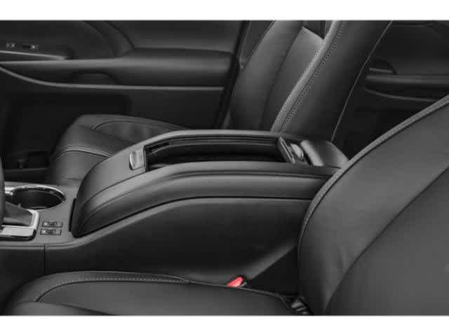 Thumbnail: 2019 Toyota Highlander - 18