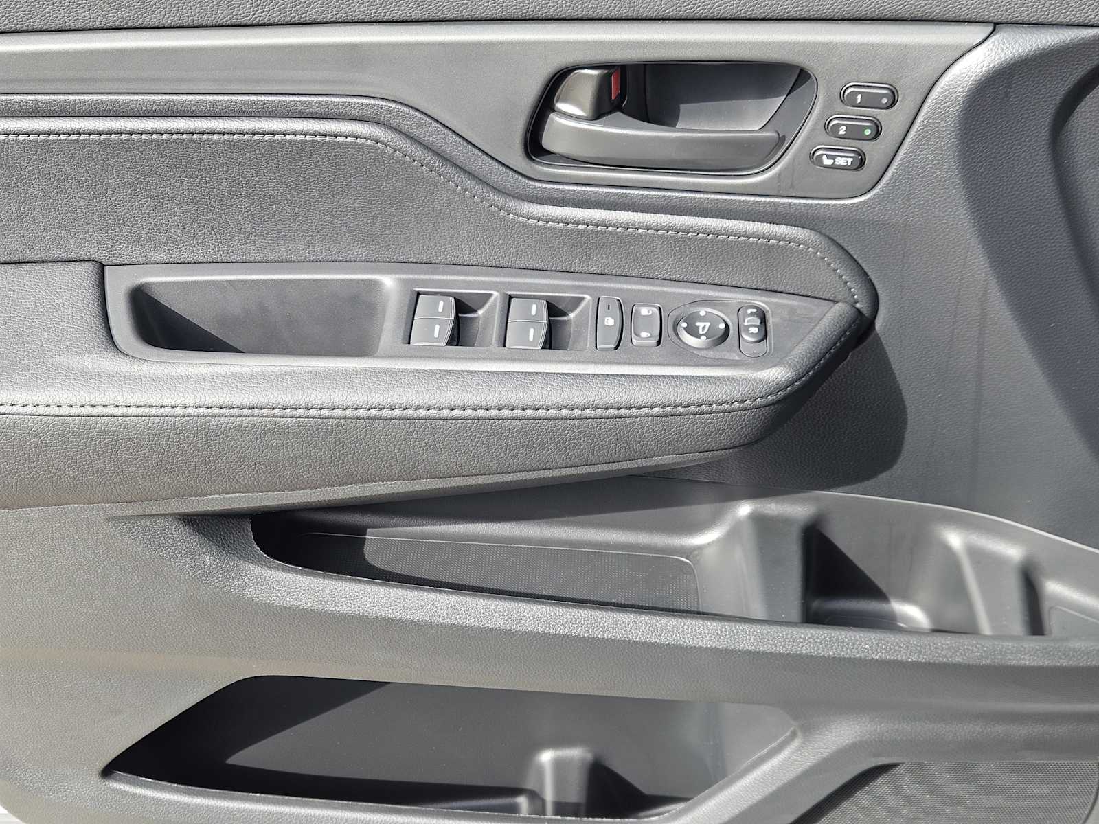 Thumbnail: 2026 Honda Odyssey - 18