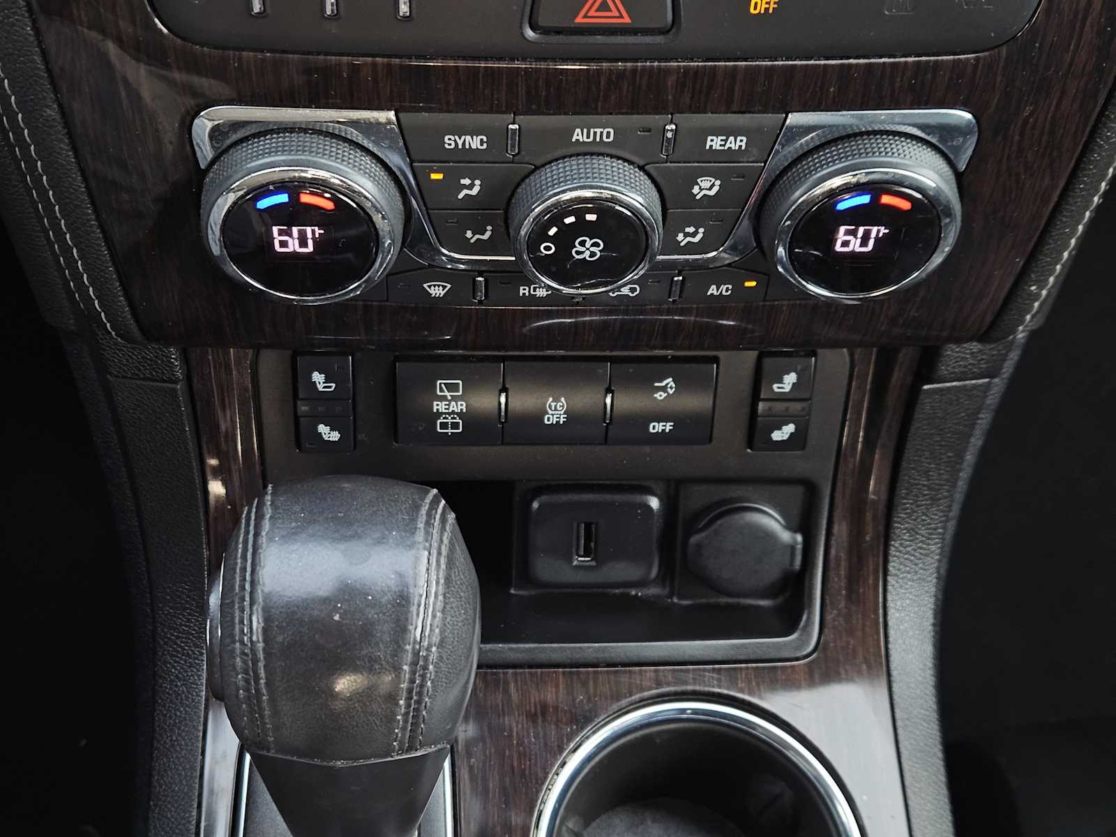 Thumbnail: 2017 Chevrolet Traverse - 19