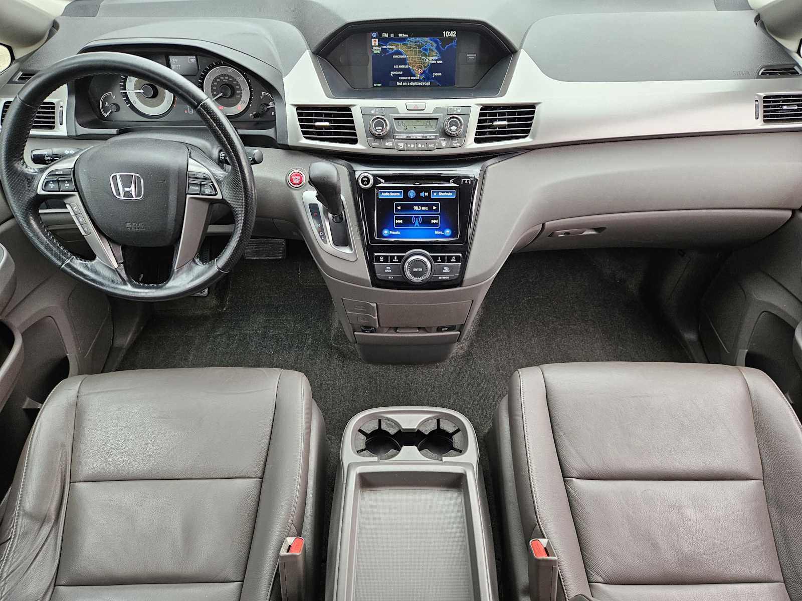 Thumbnail: 2016 Honda Odyssey - 25