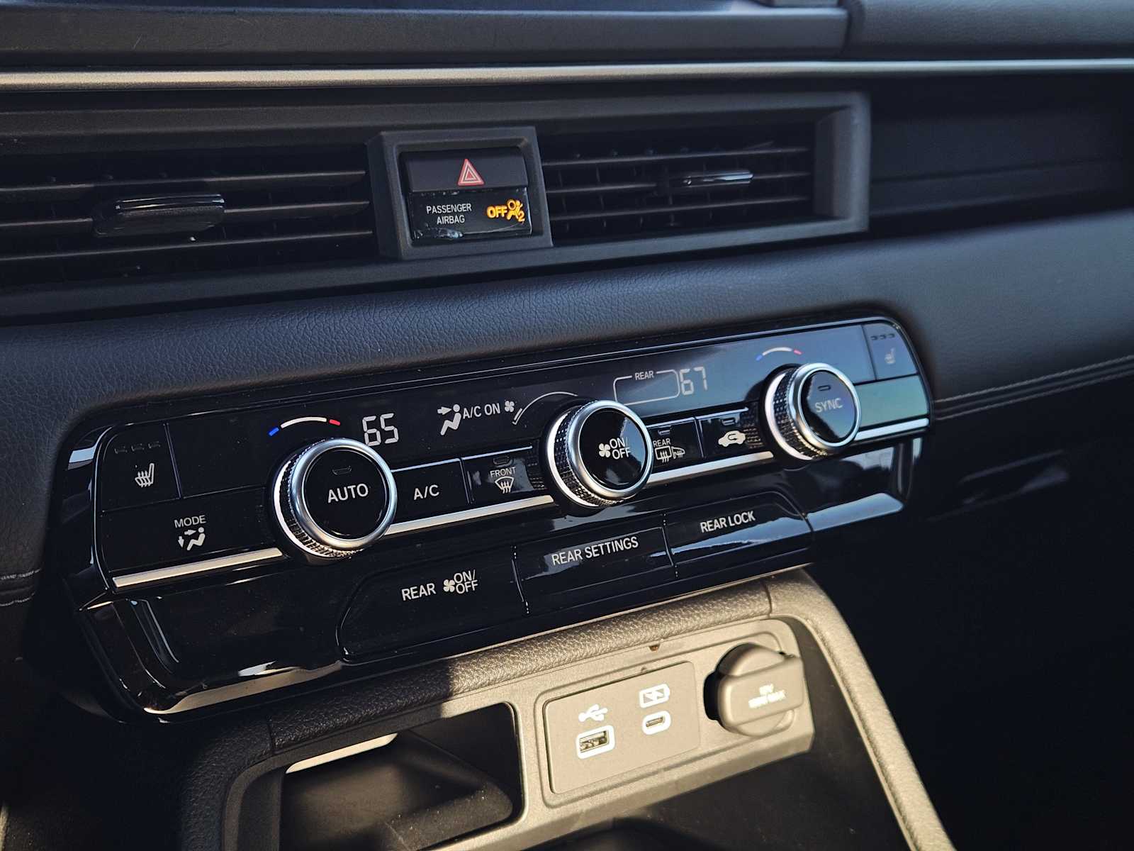 Thumbnail: 2023 Honda Pilot - 18