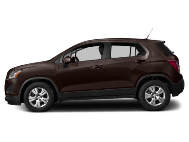Thumbnail: 2015 Chevrolet Trax - 3