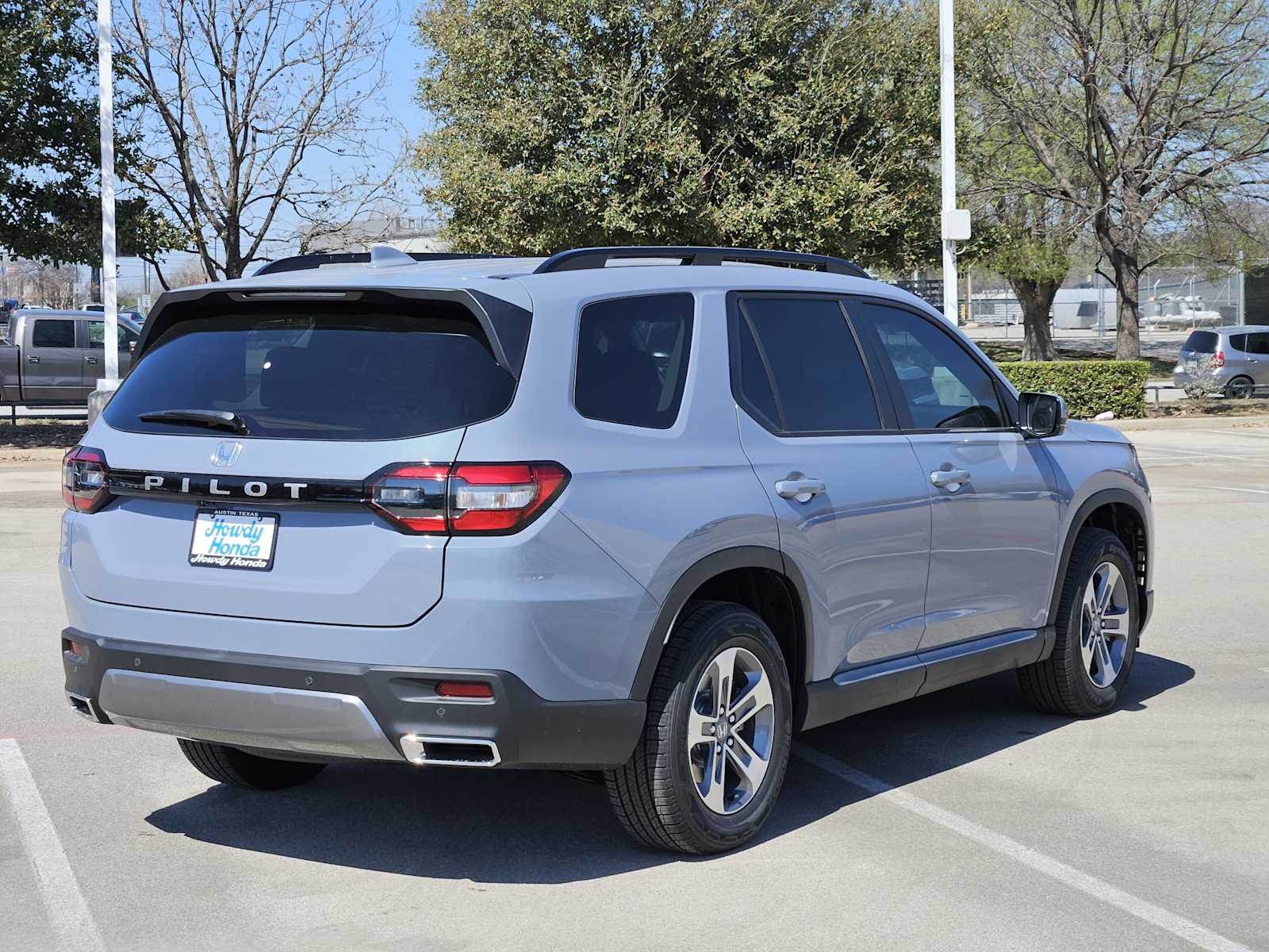 Thumbnail: 2026 Honda Pilot - 5