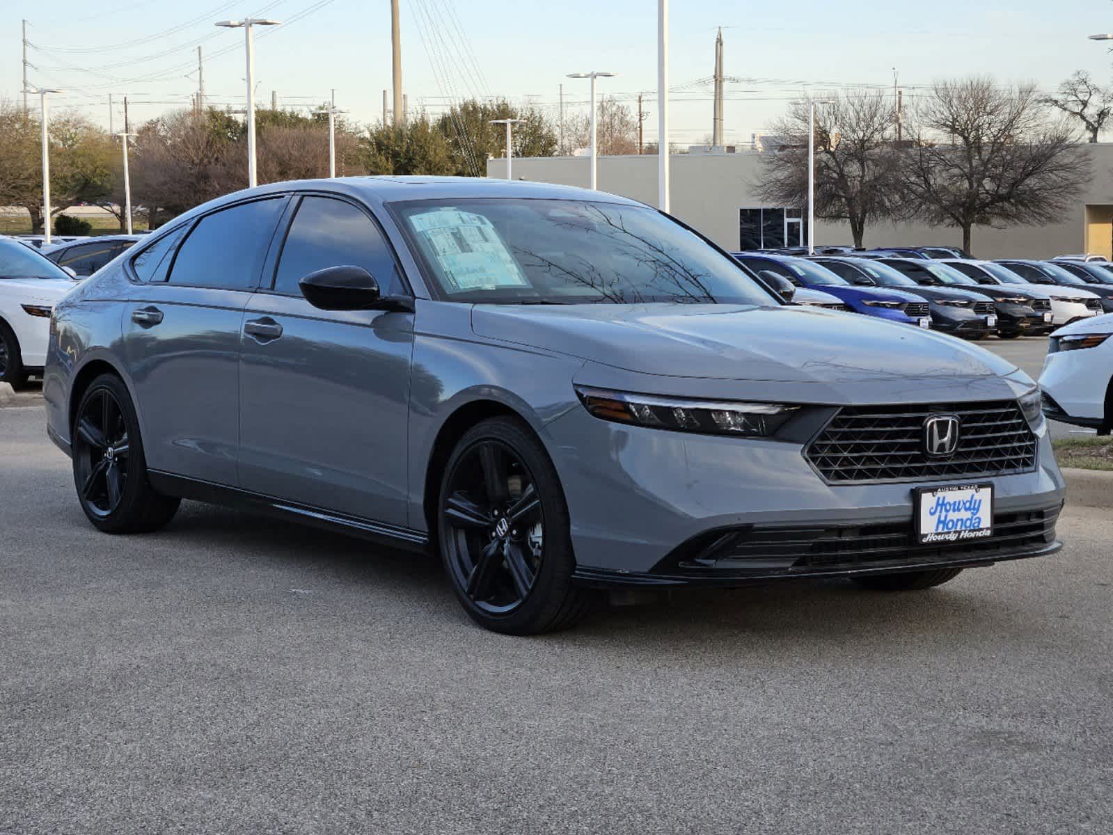 2025 Honda Accord Hybrid Sport-L photo 3