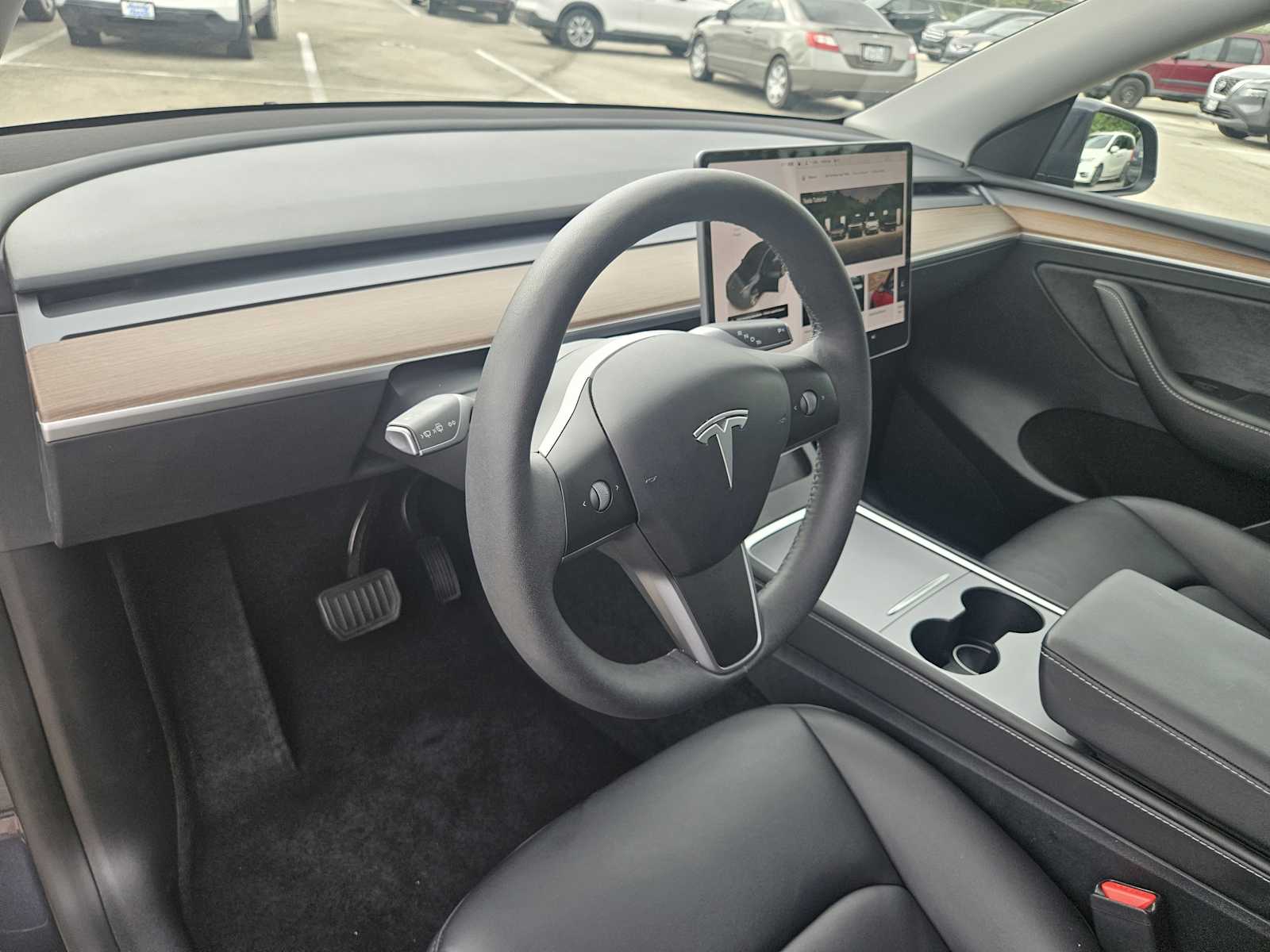 Thumbnail: 2024 Tesla Model Y - 12
