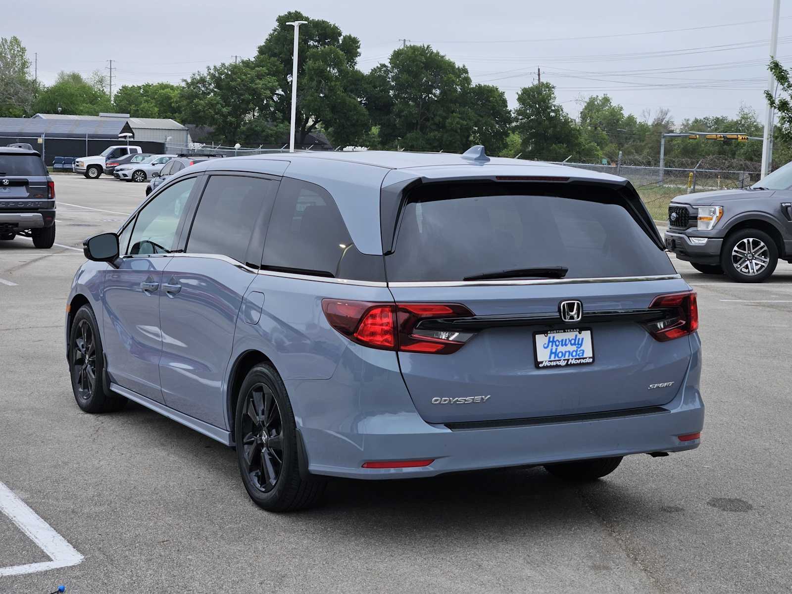 Thumbnail: 2023 Honda Odyssey - 5