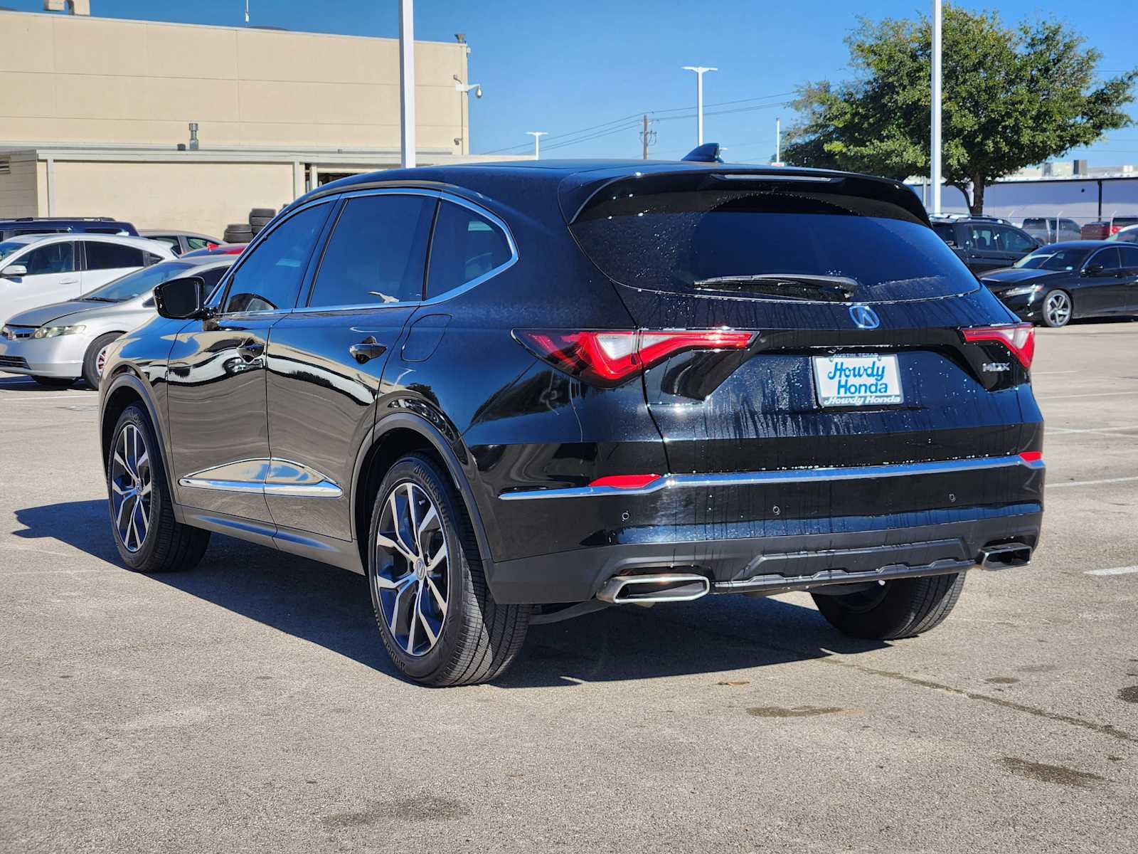 Thumbnail: 2022 Acura MDX - 5