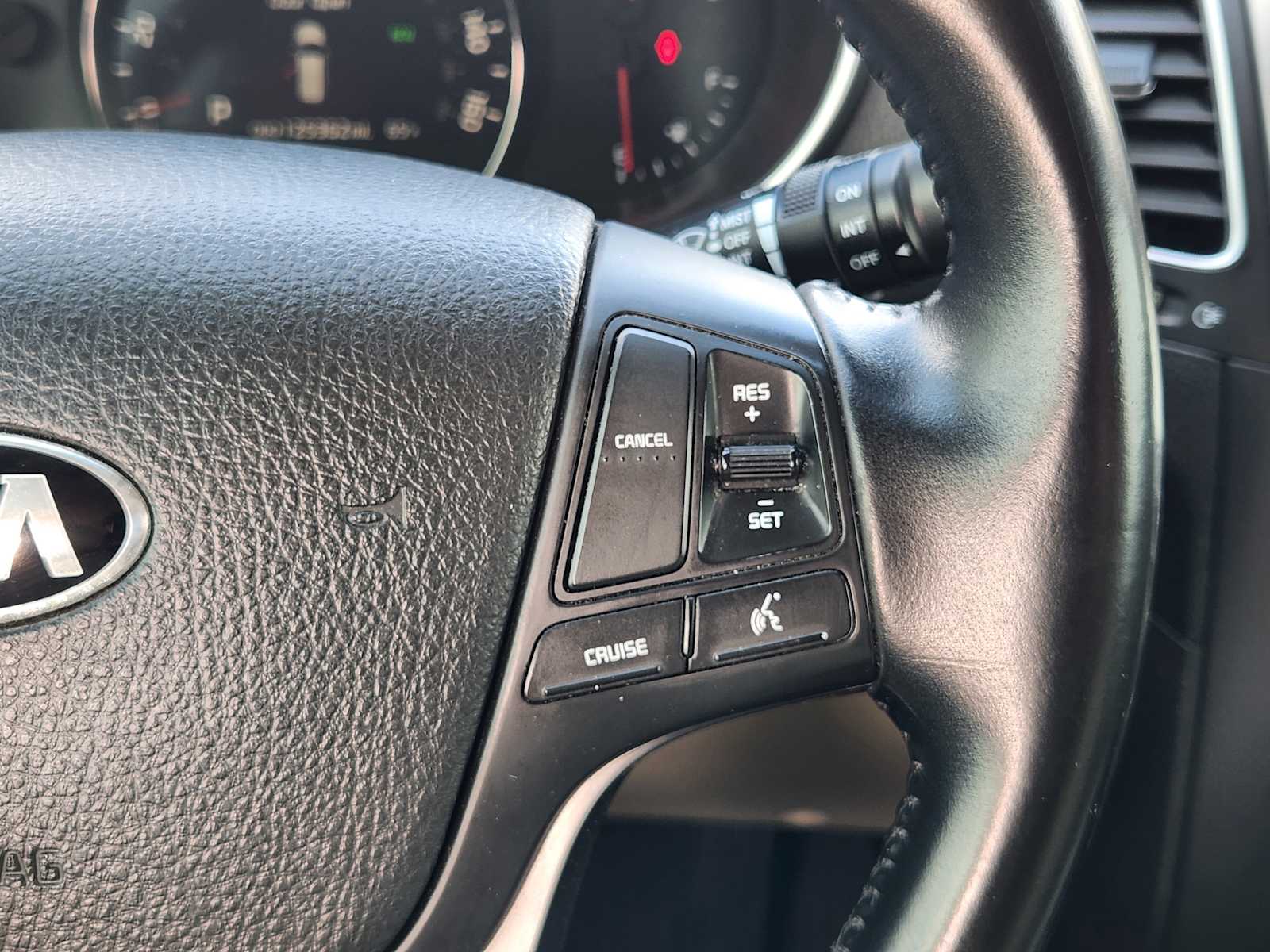 Thumbnail: 2014 Kia Sorento - 28