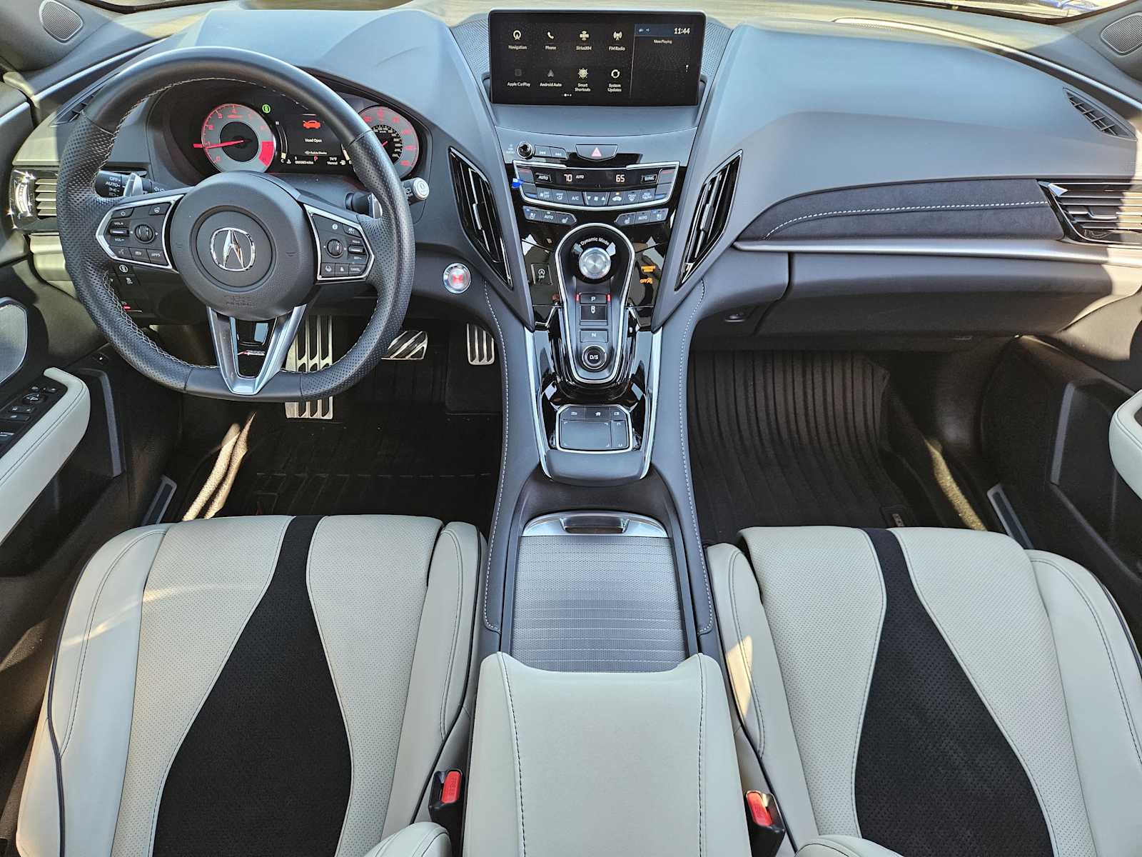 Thumbnail: 2024 Acura RDX - 26