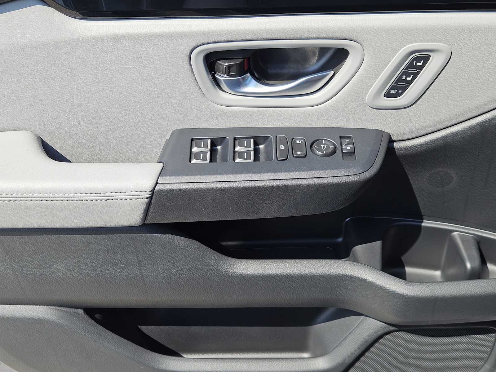 Thumbnail: 2025 Honda Pilot - 40