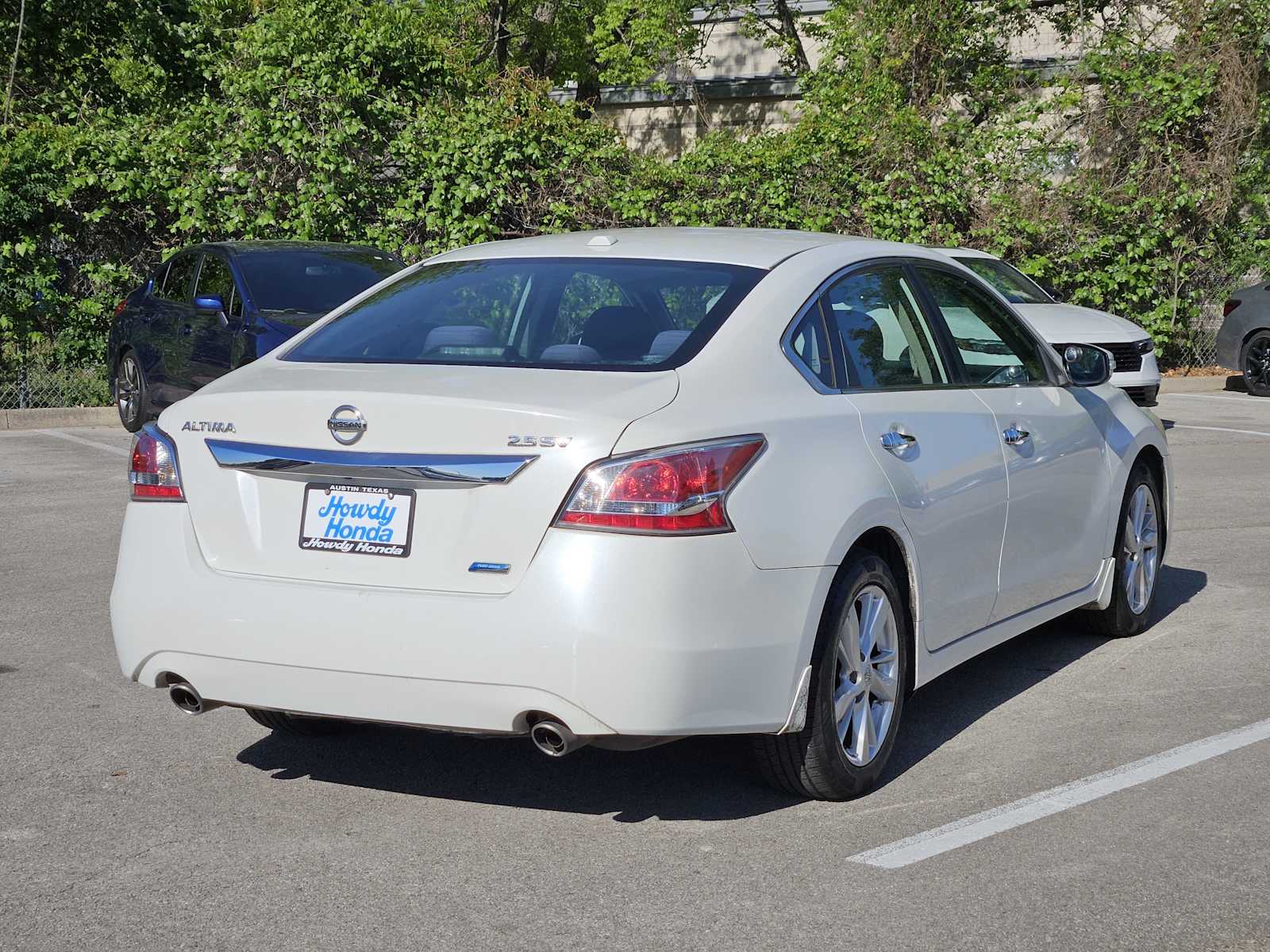 Thumbnail: 2014 Nissan Altima - 6