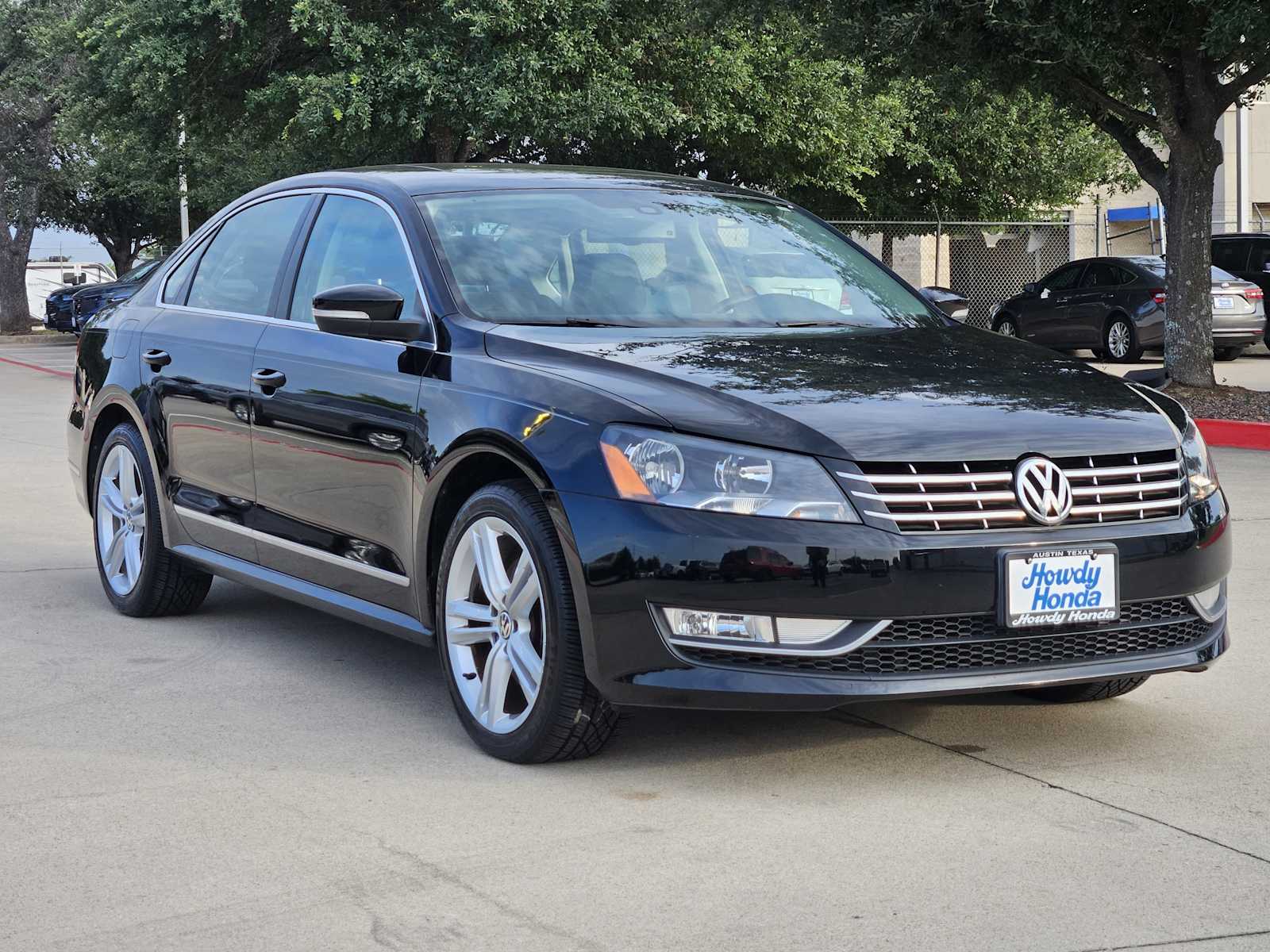 Thumbnail: 2014 Volkswagen Passat - 5
