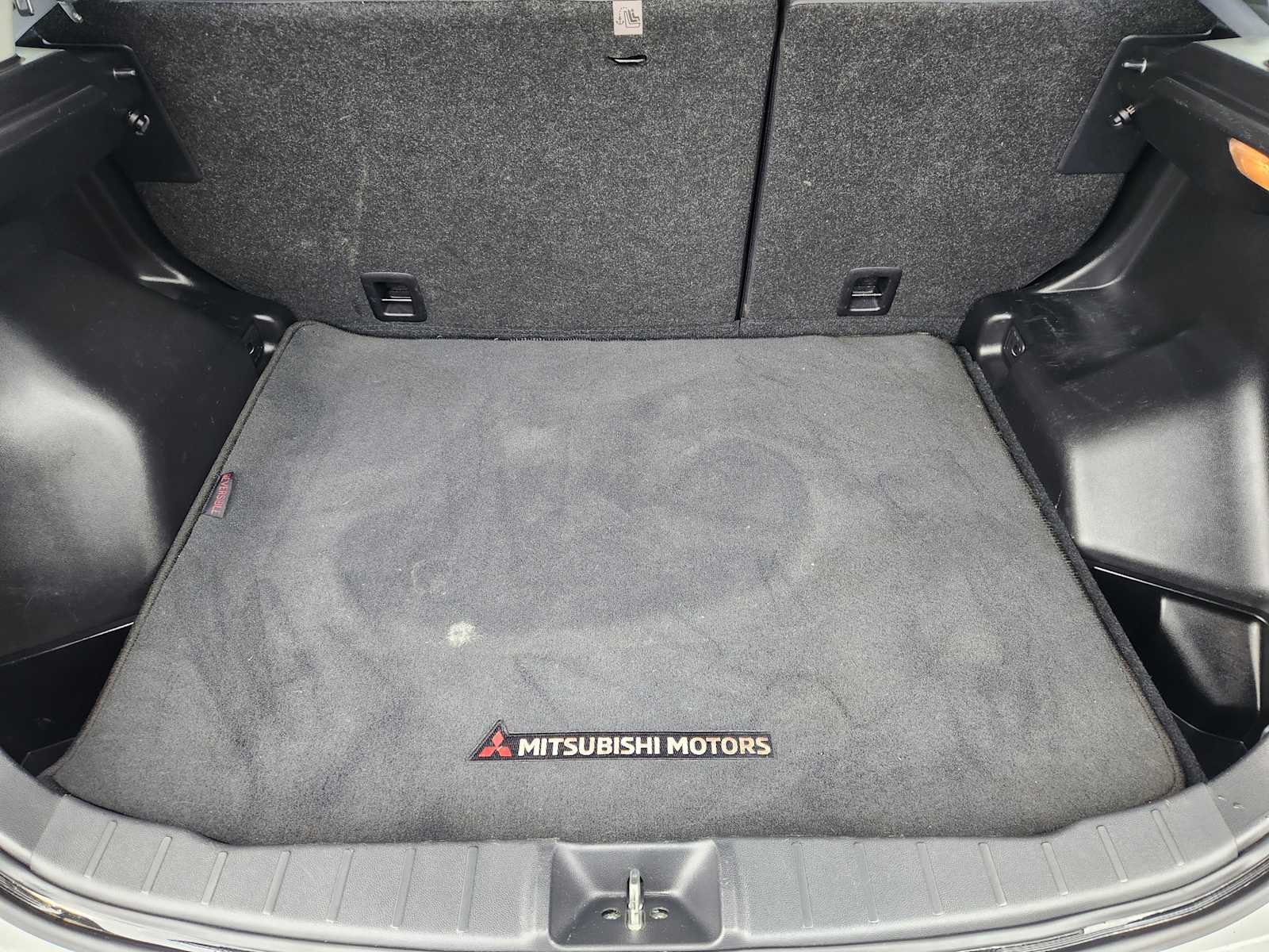 Thumbnail: 2022 Mitsubishi Outlander Sport - 31