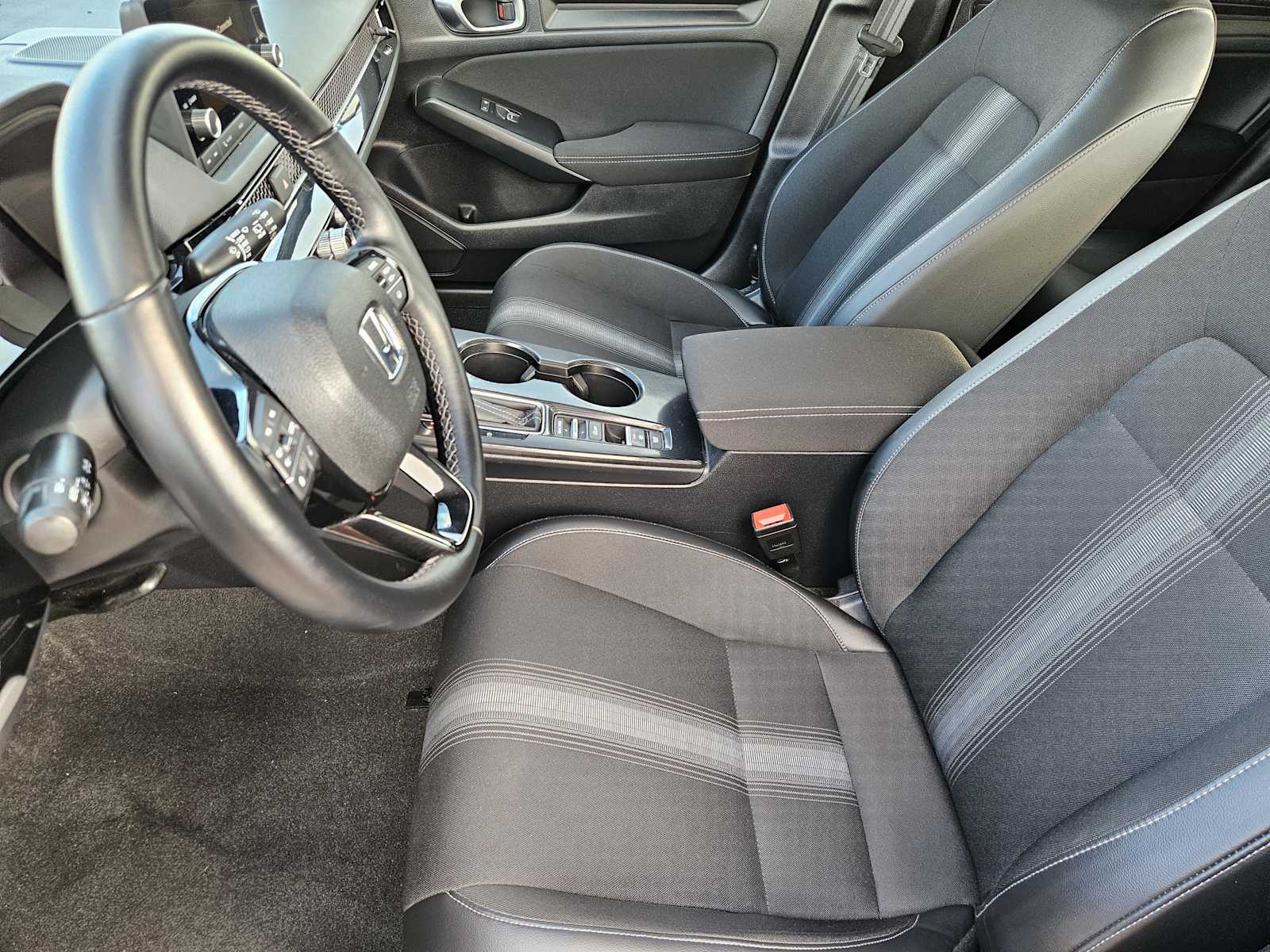 Thumbnail: 2023 Honda Civic - 13