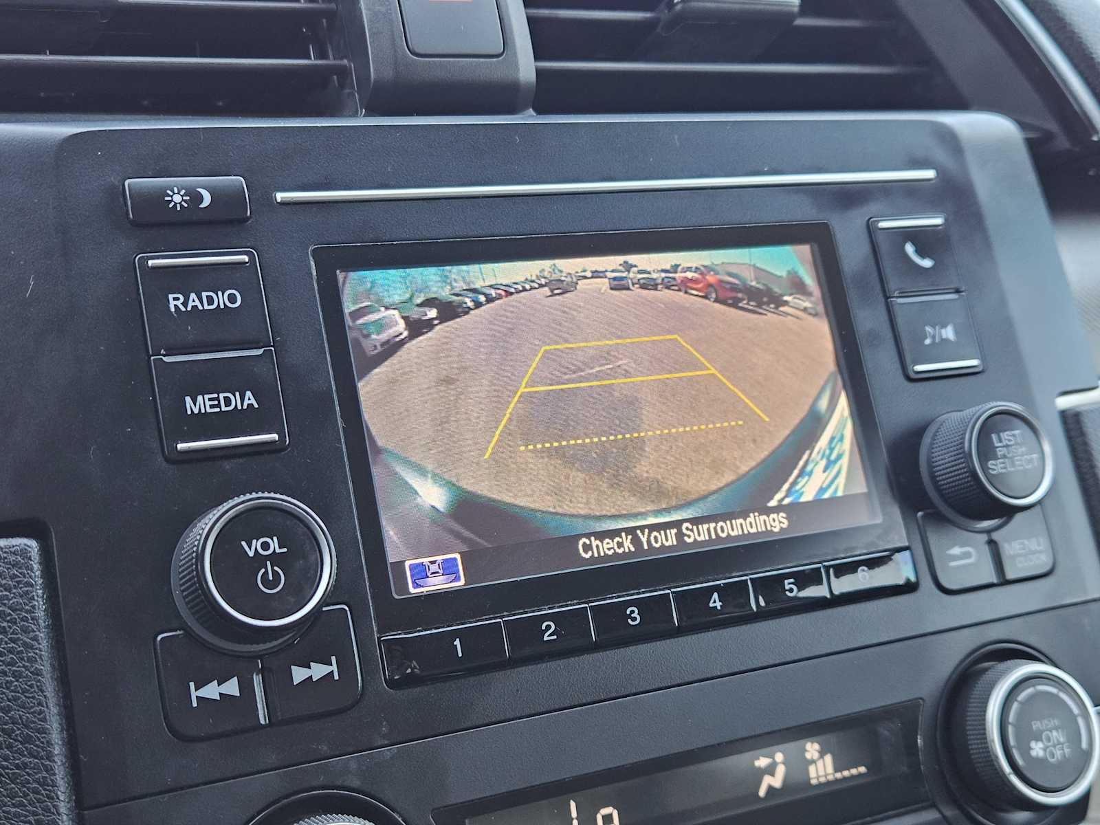 Thumbnail: 2020 Honda Civic - 17