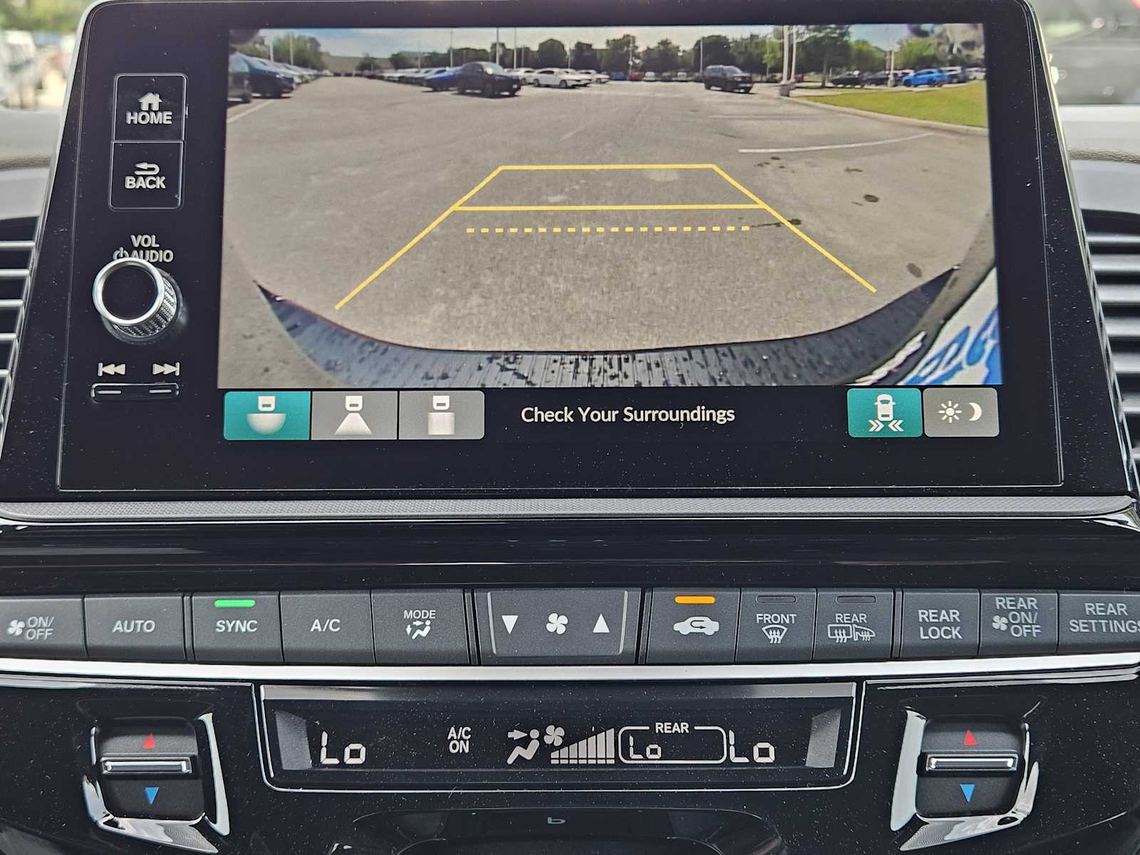 Thumbnail: 2026 Honda Odyssey - 15