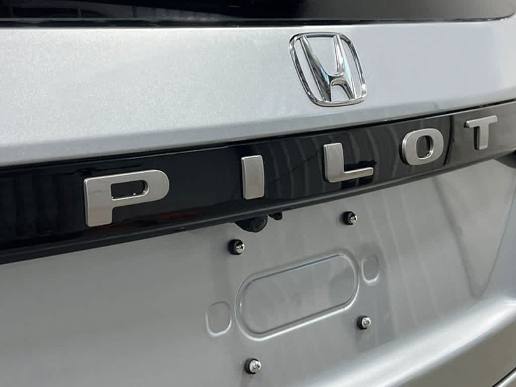 Thumbnail: 2026 Honda Pilot - 6