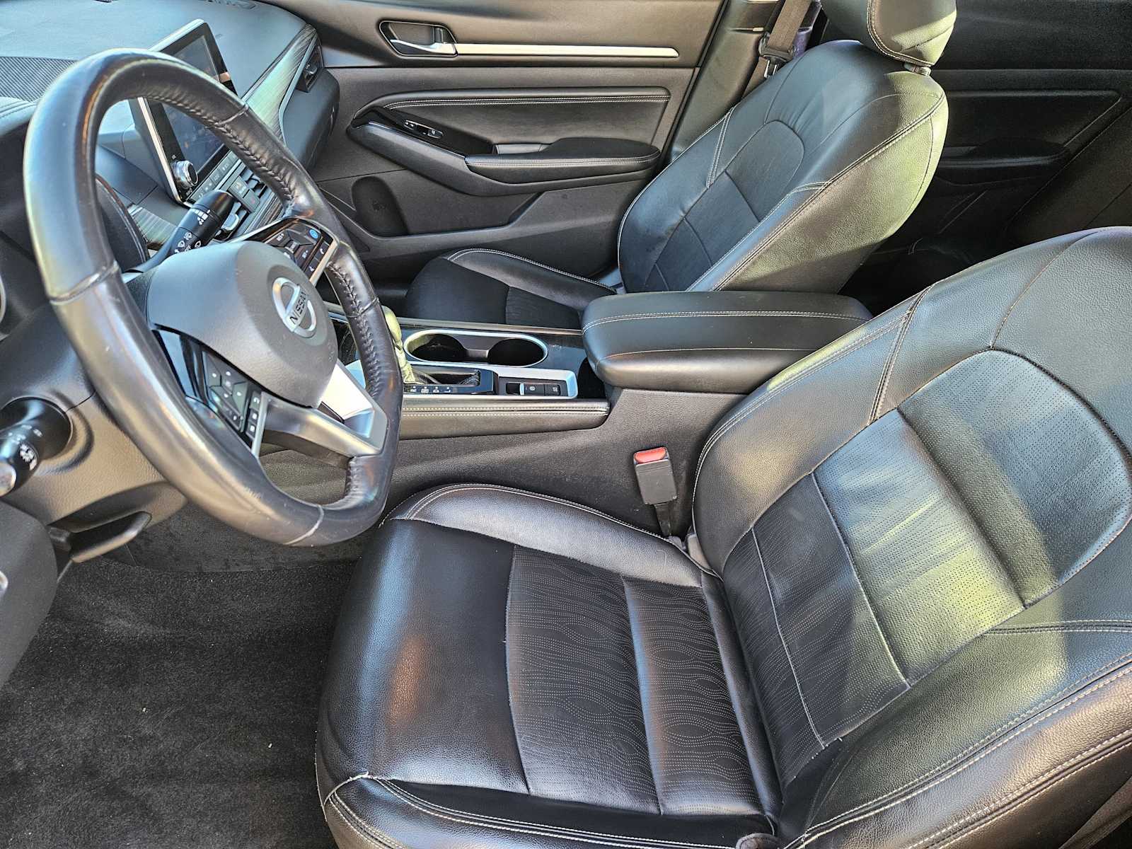 Thumbnail: 2020 Nissan Altima - 13