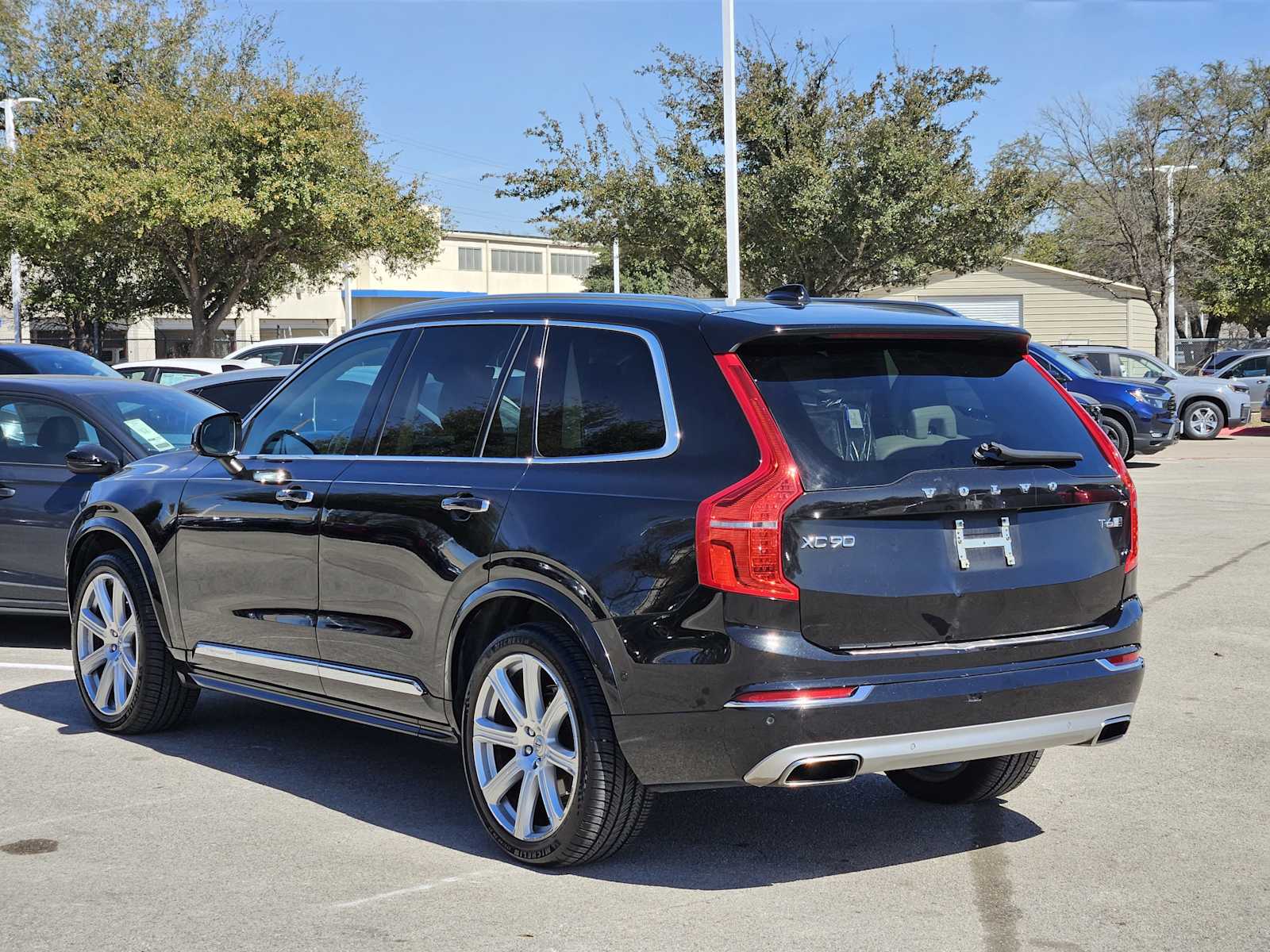 Thumbnail: 2019 Volvo XC90 - 5