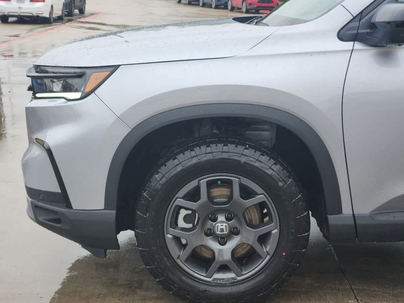 Thumbnail: 2025 Honda Pilot - 6