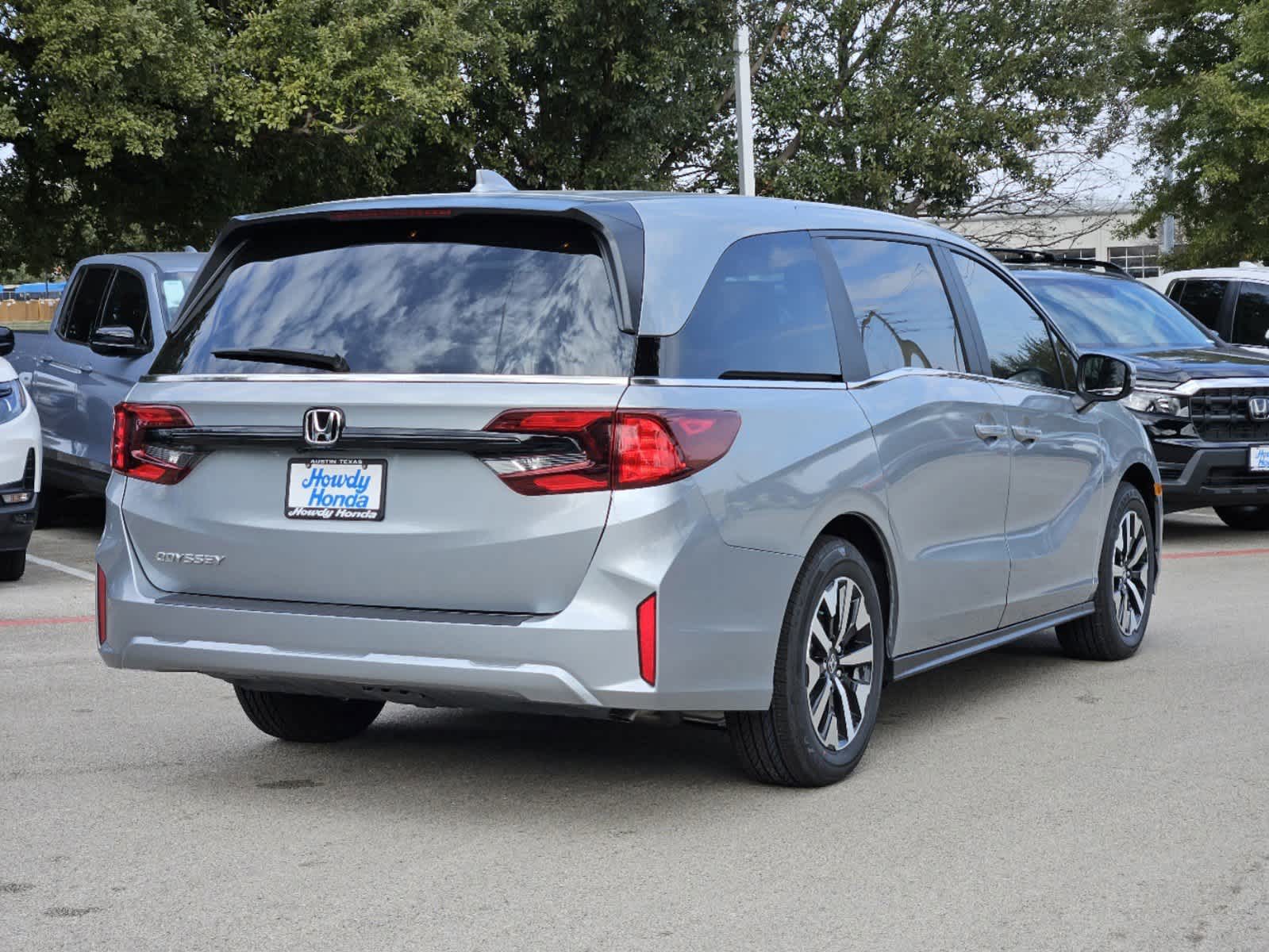Thumbnail: 2026 Honda Odyssey - 5