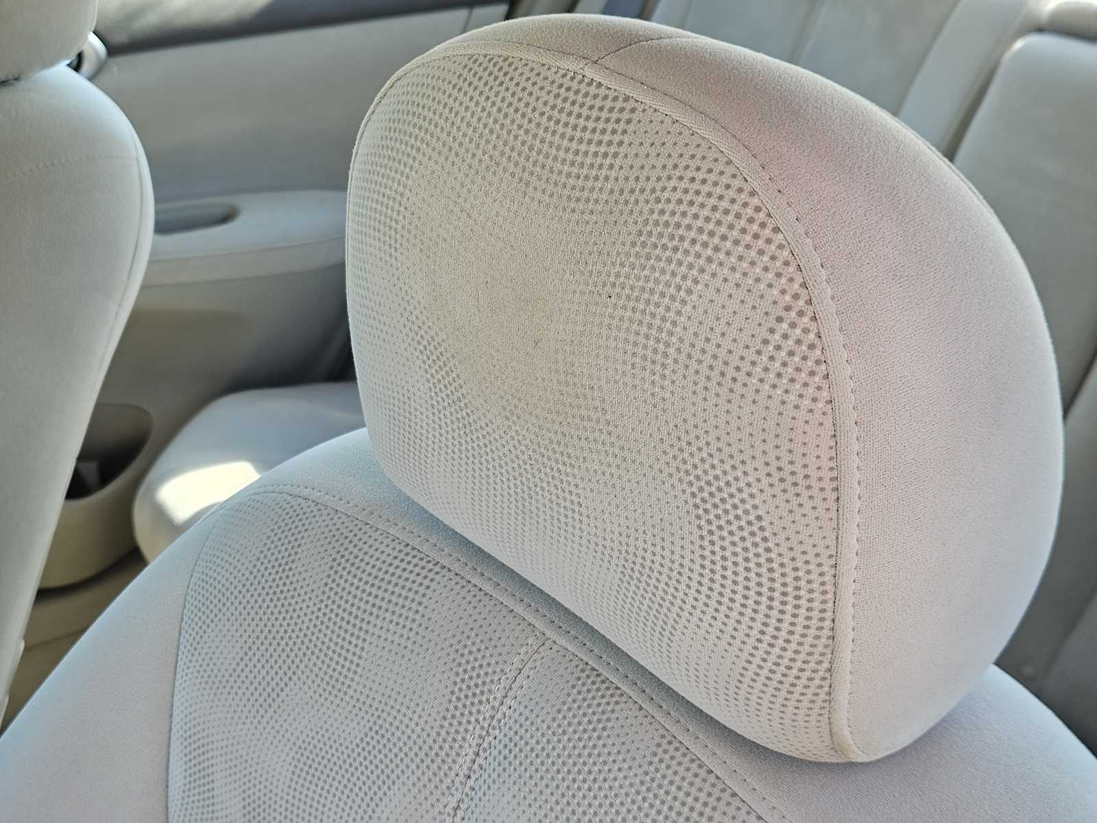 Thumbnail: 2013 Nissan Sentra - 14