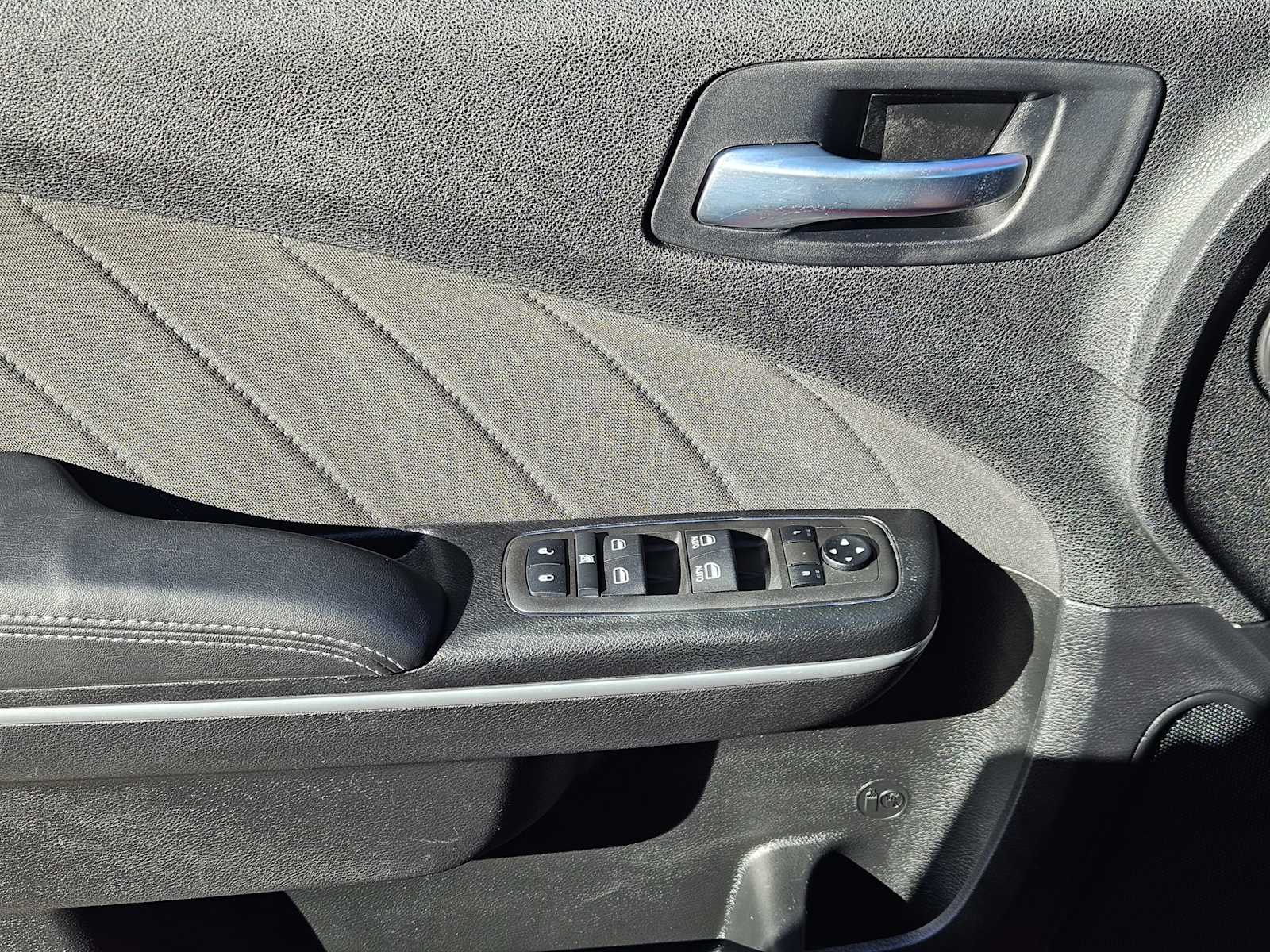 Thumbnail: 2022 Dodge Charger - 21