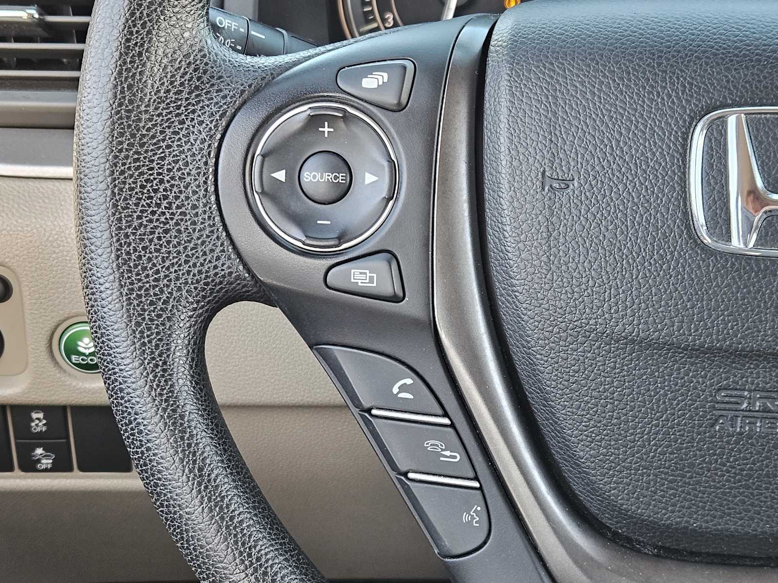 Thumbnail: 2016 Honda Pilot - 25