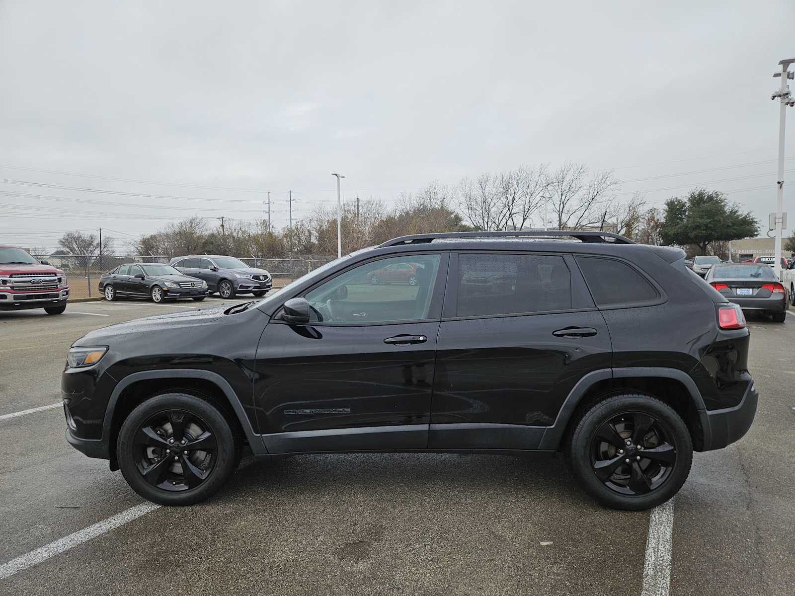 Thumbnail: 2019 Jeep Cherokee - 4