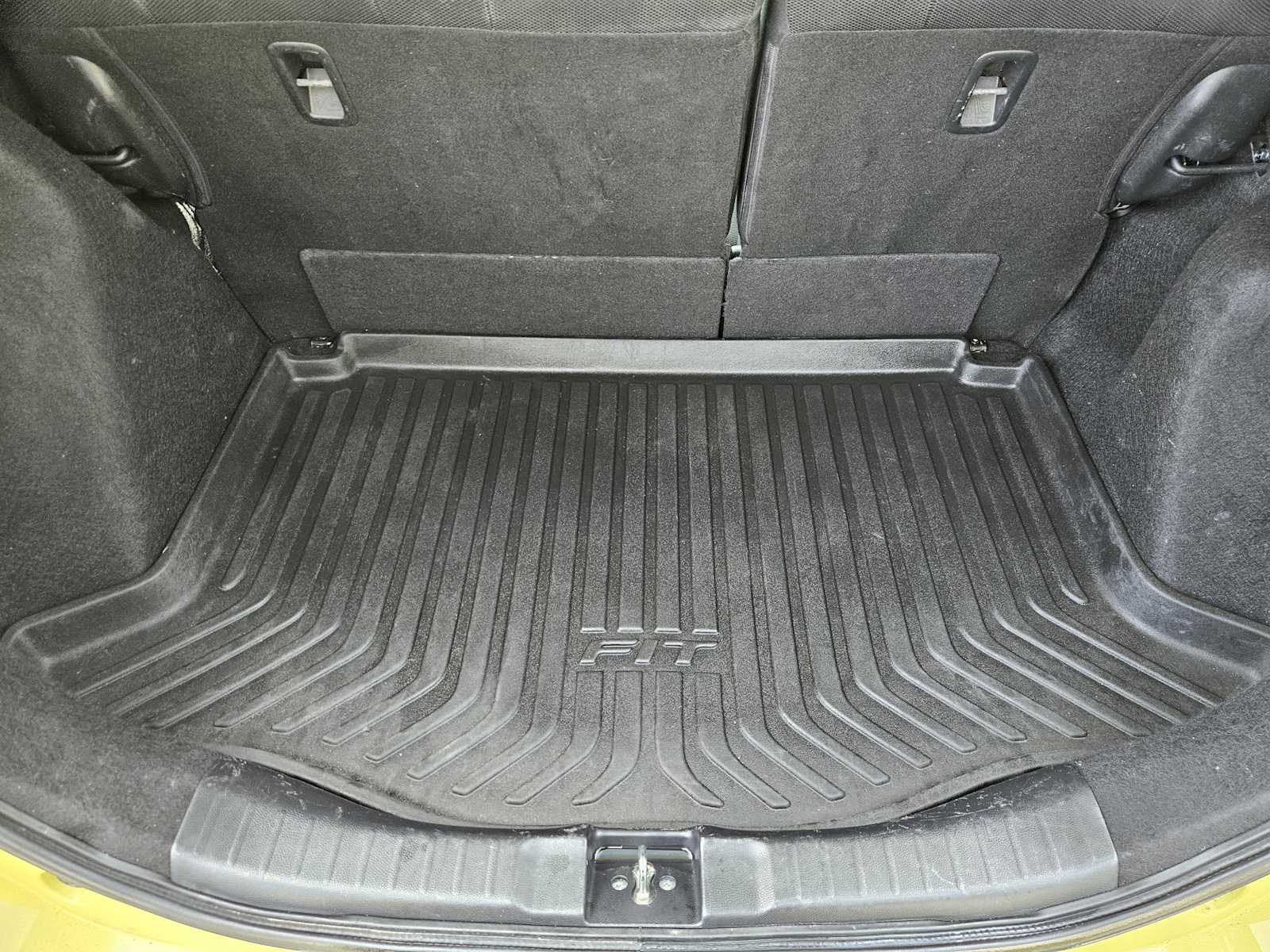 Thumbnail: 2015 Honda Fit - 31