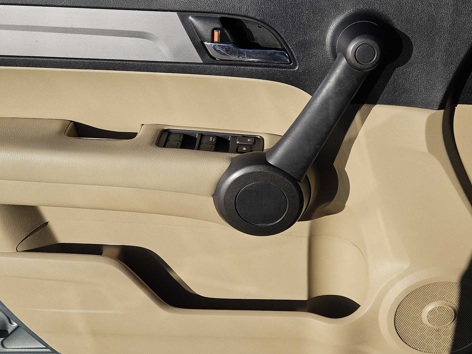 Thumbnail: 2011 Honda CR-V - 22
