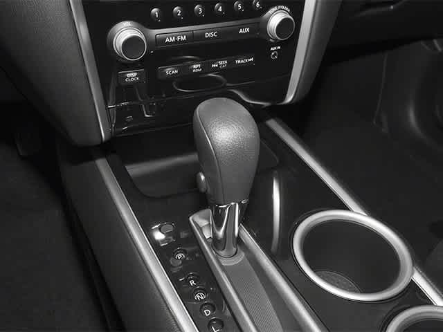 Thumbnail: 2013 Nissan Pathfinder - 13