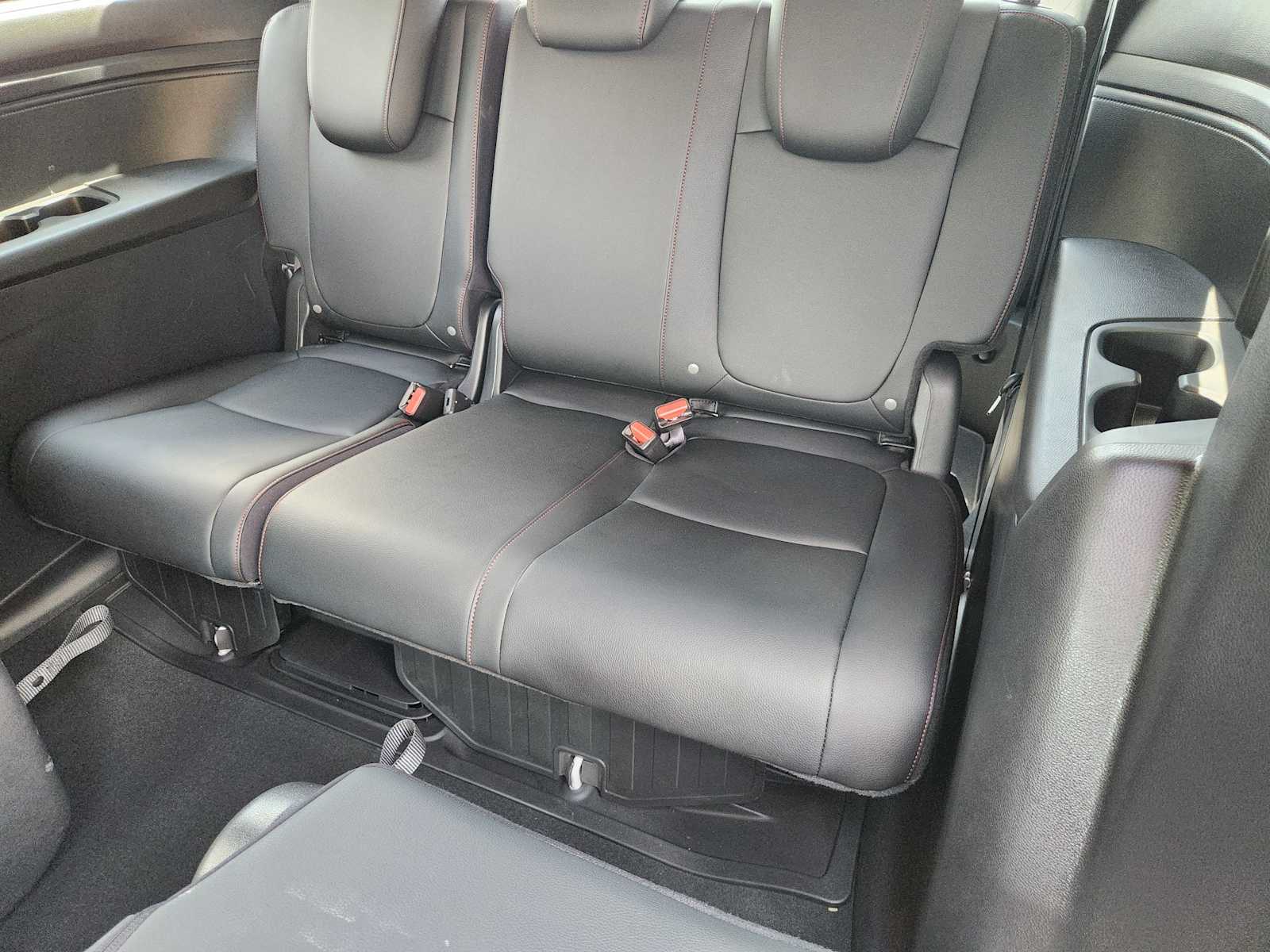 Thumbnail: 2026 Honda Odyssey - 30