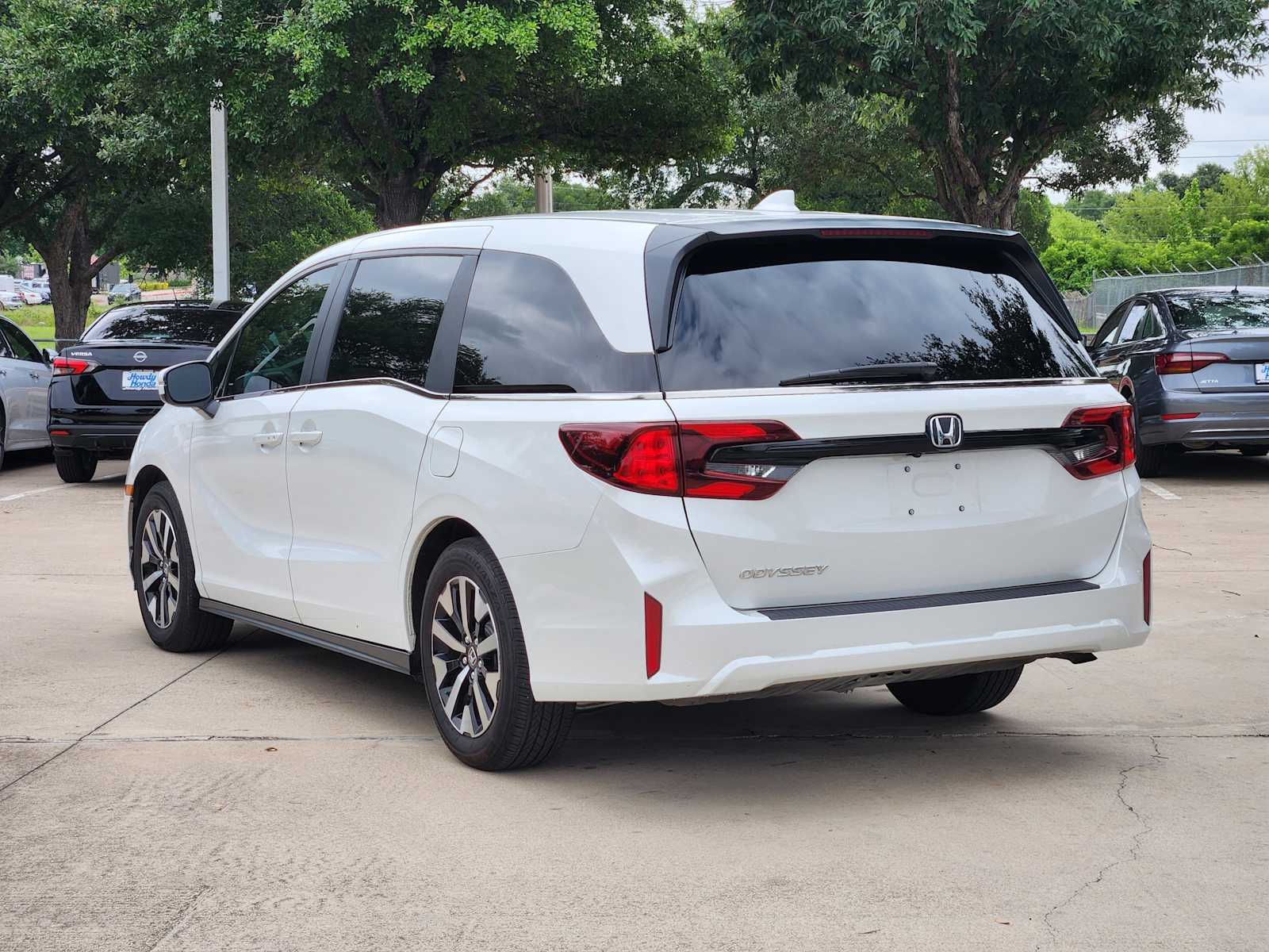 Thumbnail: 2025 Honda Odyssey - 5
