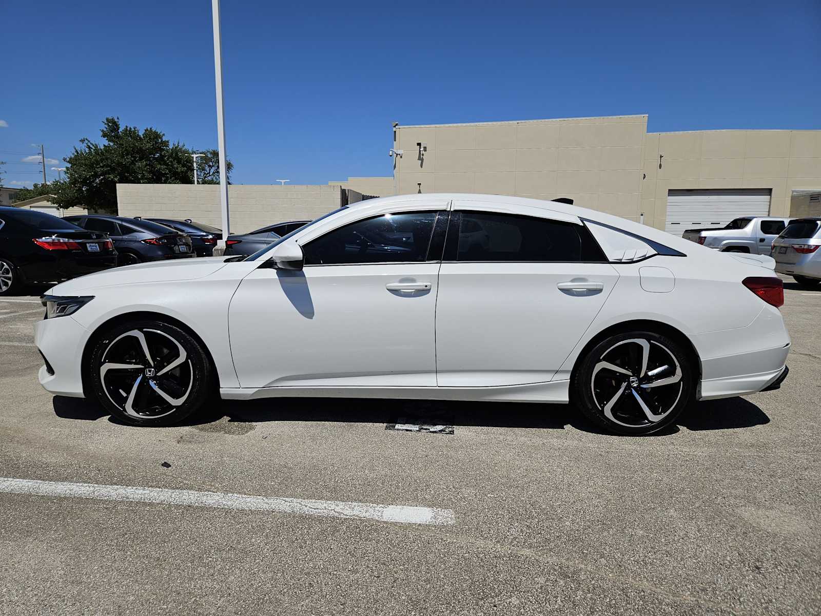 2021 Honda Accord Sport photo 3