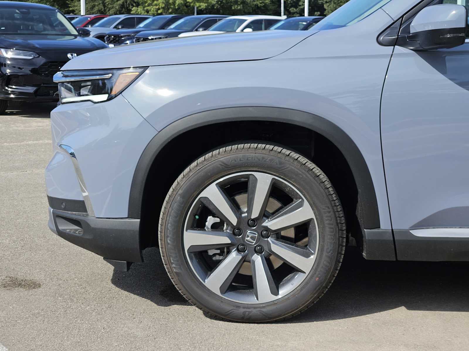 Thumbnail: 2025 Honda Pilot - 7