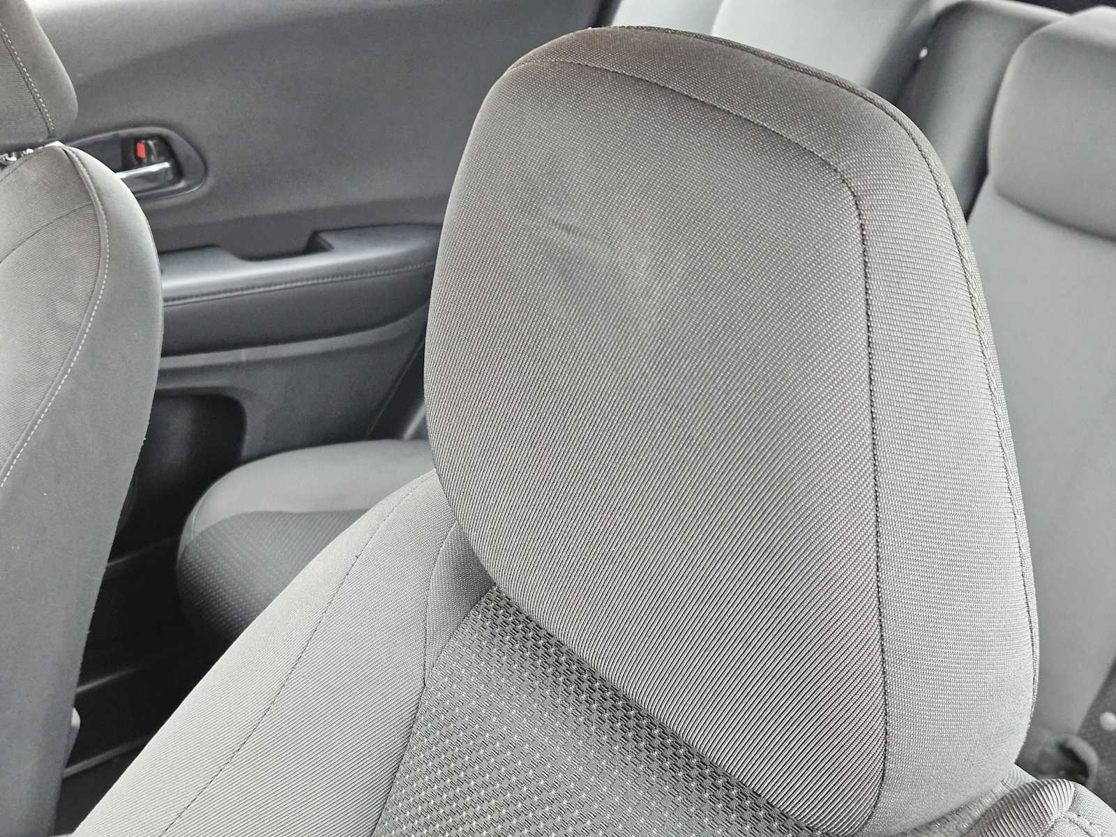 Thumbnail: 2019 Honda HR-V - 15