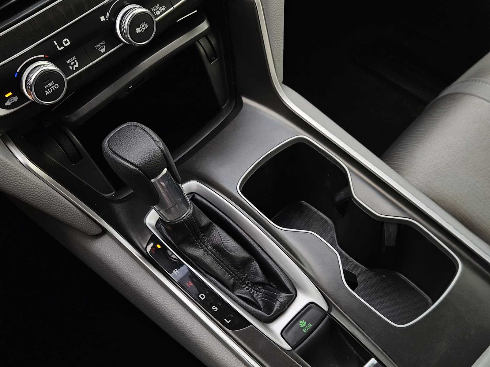 Thumbnail: 2018 Honda Accord - 19