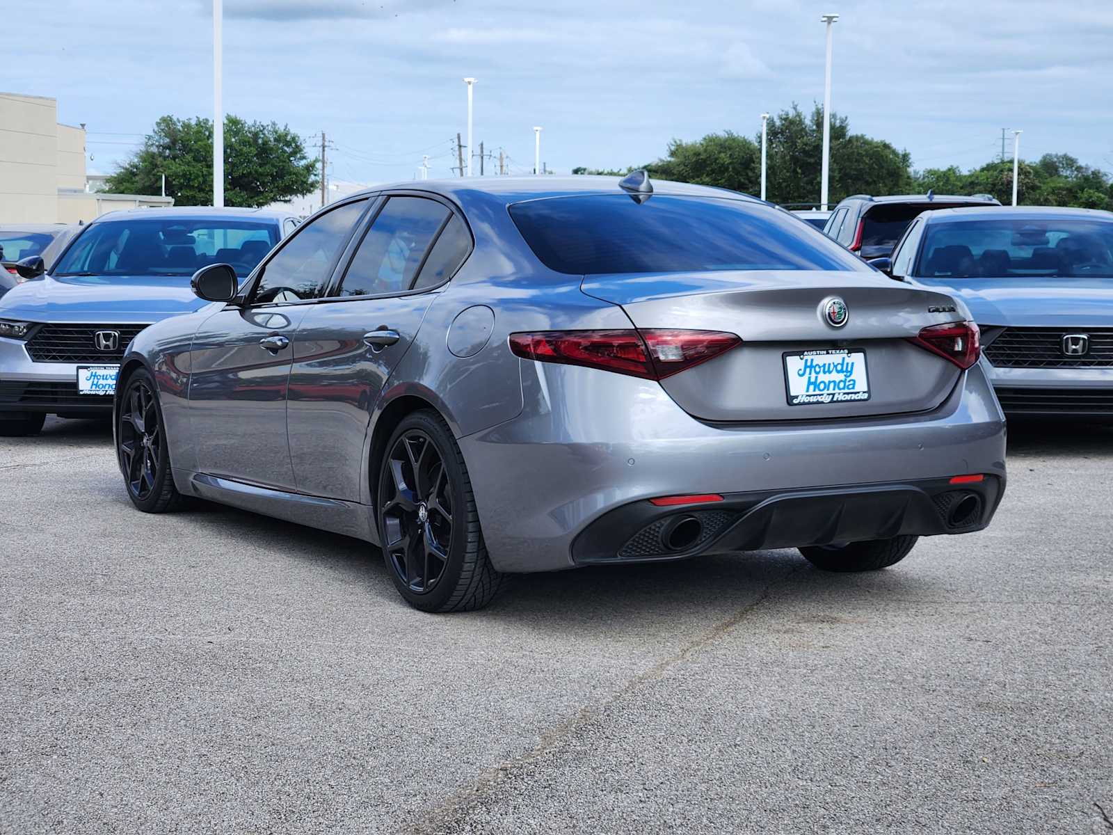 Thumbnail: 2020 Alfa Romeo Giulia - 5