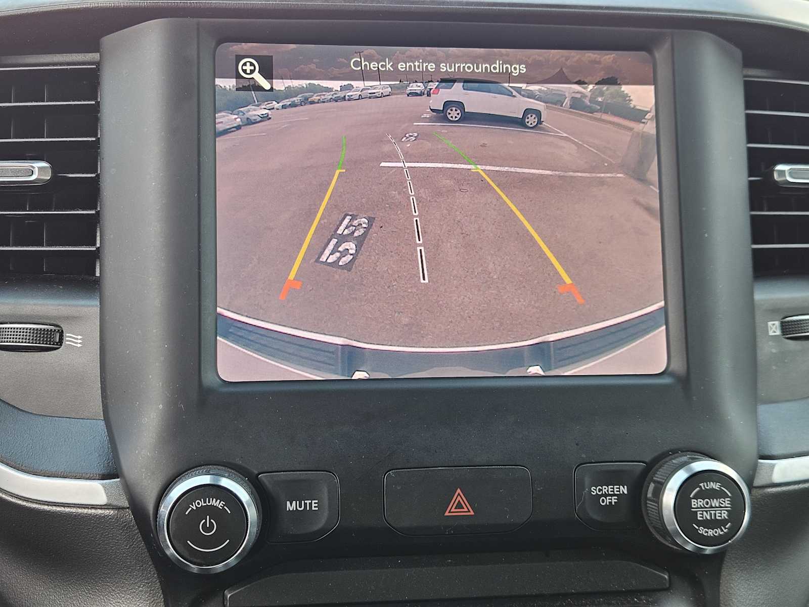 Thumbnail: 2019 RAM 1500 - 17