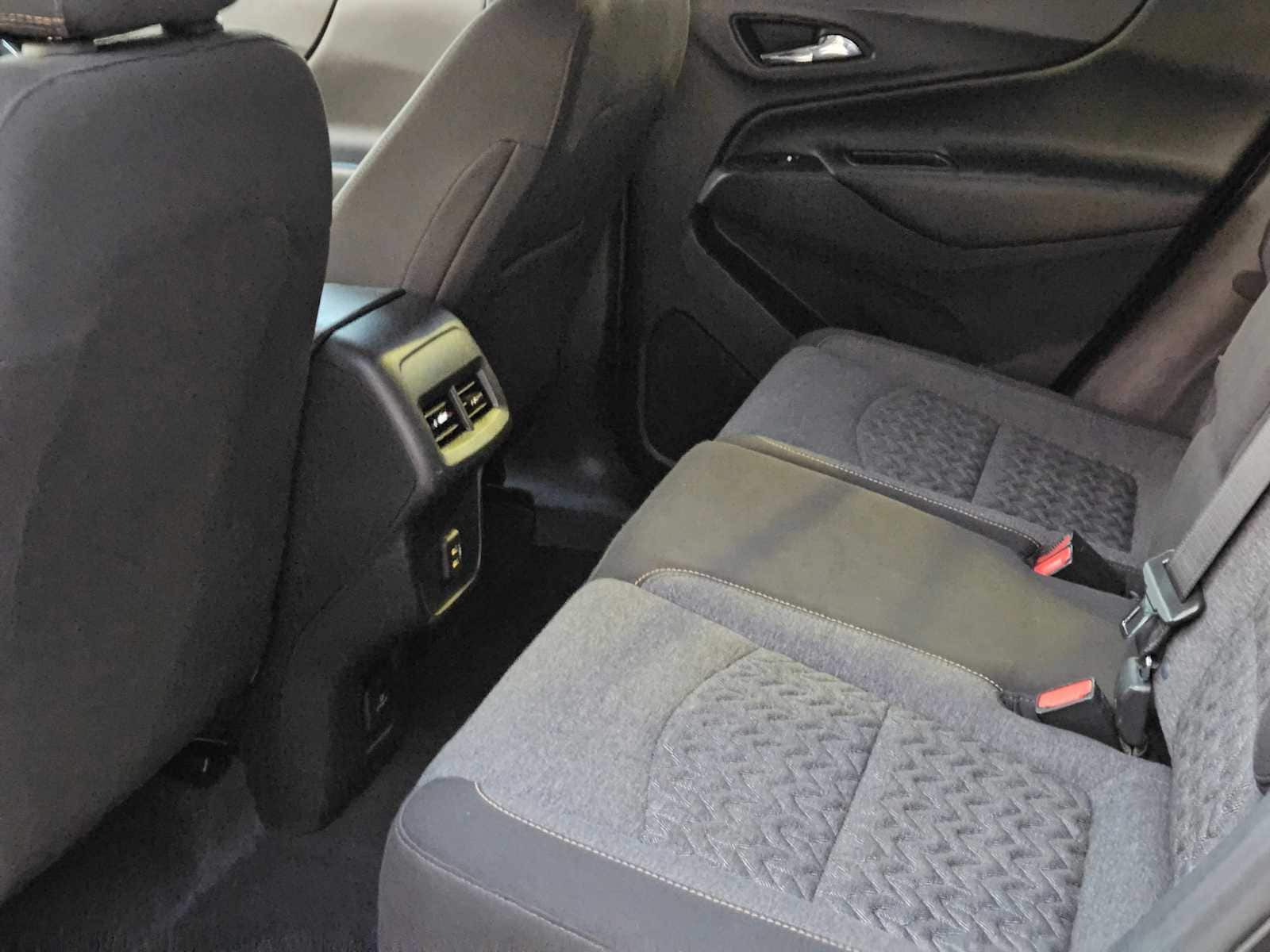 2023 Chevrolet Equinox LT 29