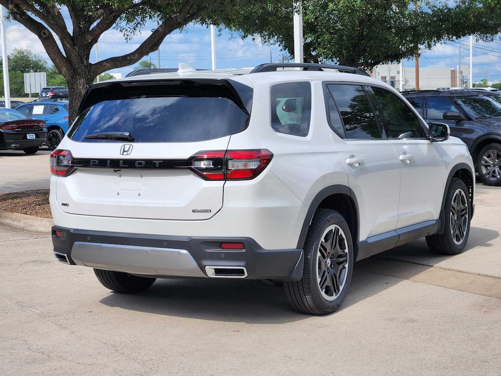 New 2026 Honda Pilot Touring S SUV