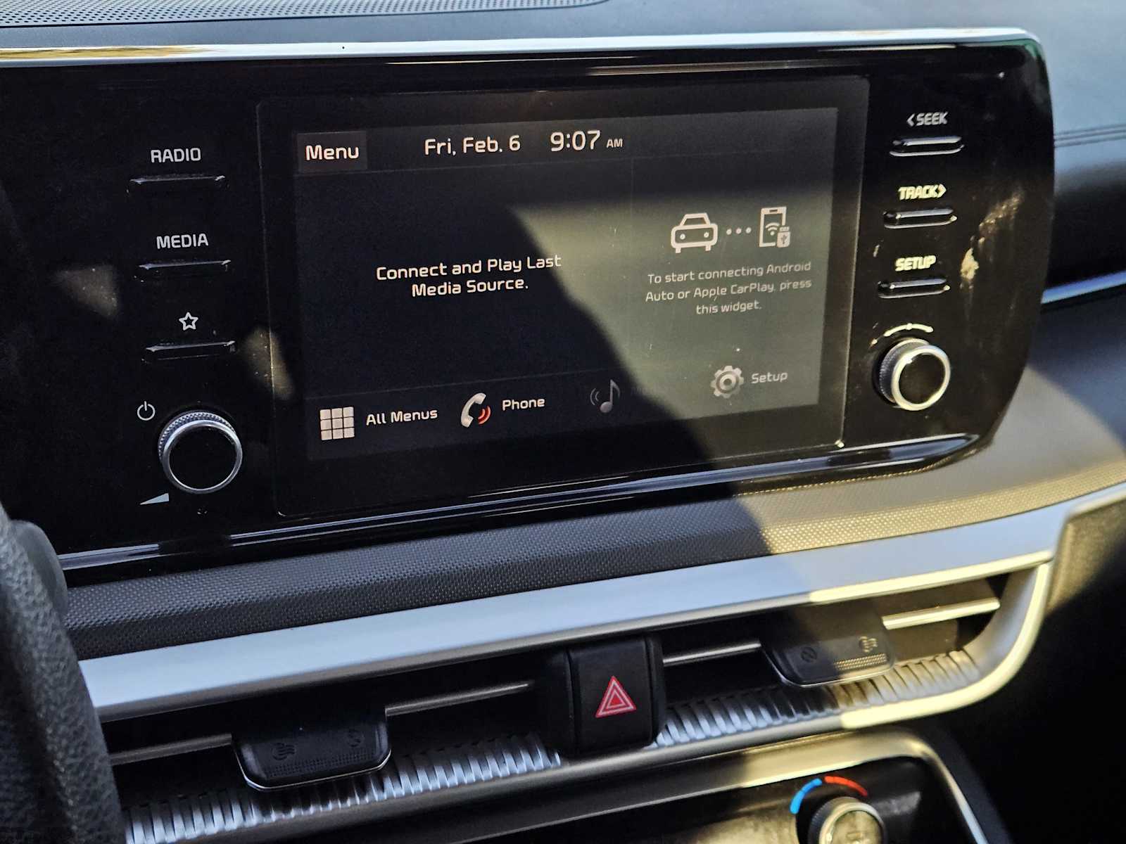 Thumbnail: 2022 Kia K5 - 17